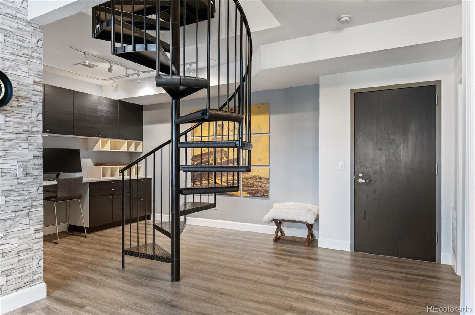 5677 S Park Place Unit: B310