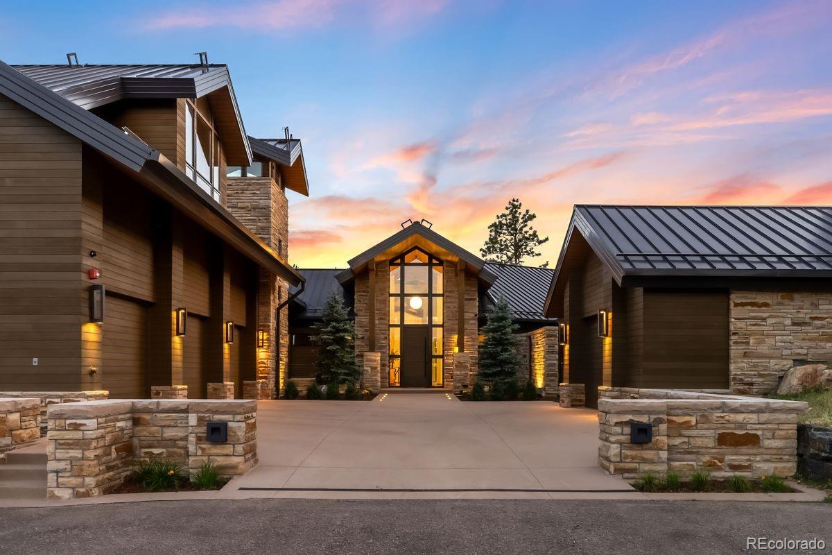 1090 Twisted Pine Road