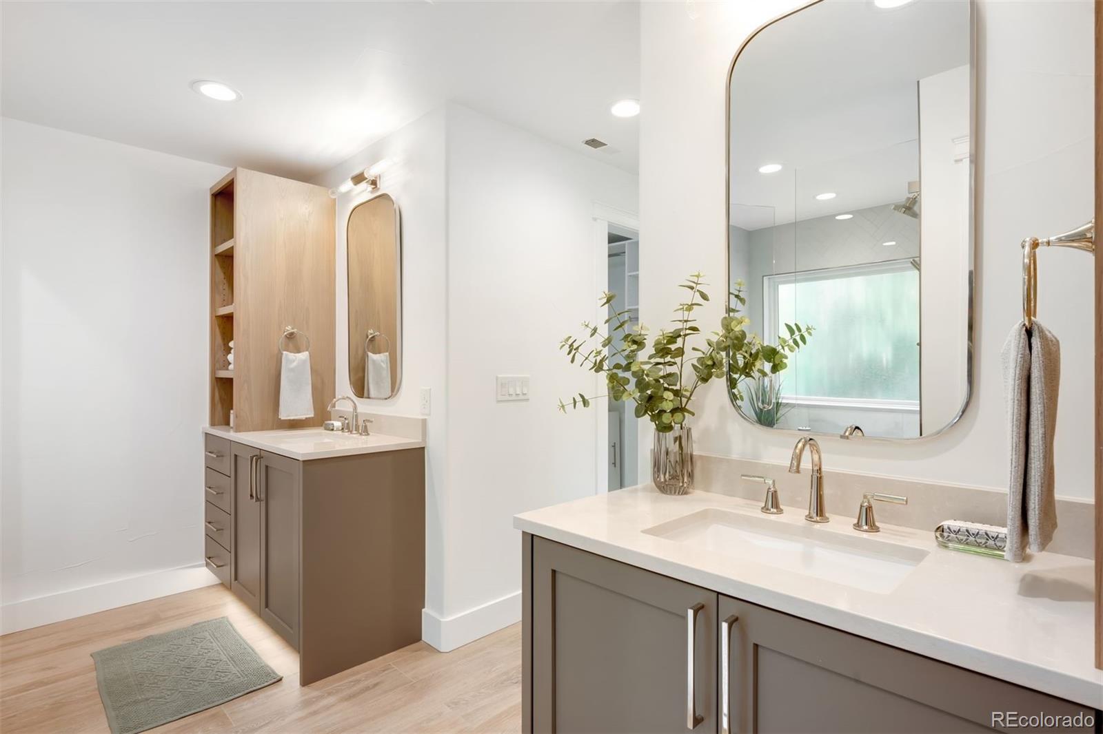 726 S Columbine Street