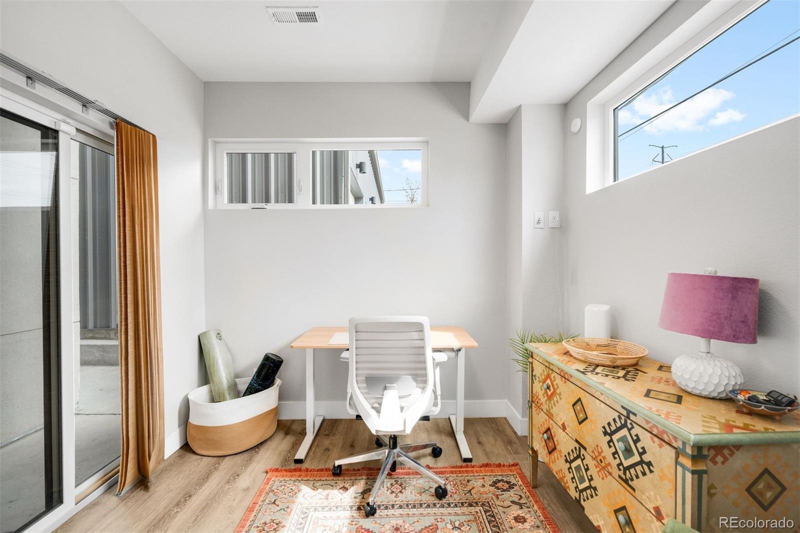 3830 Jason Street Unit: 7