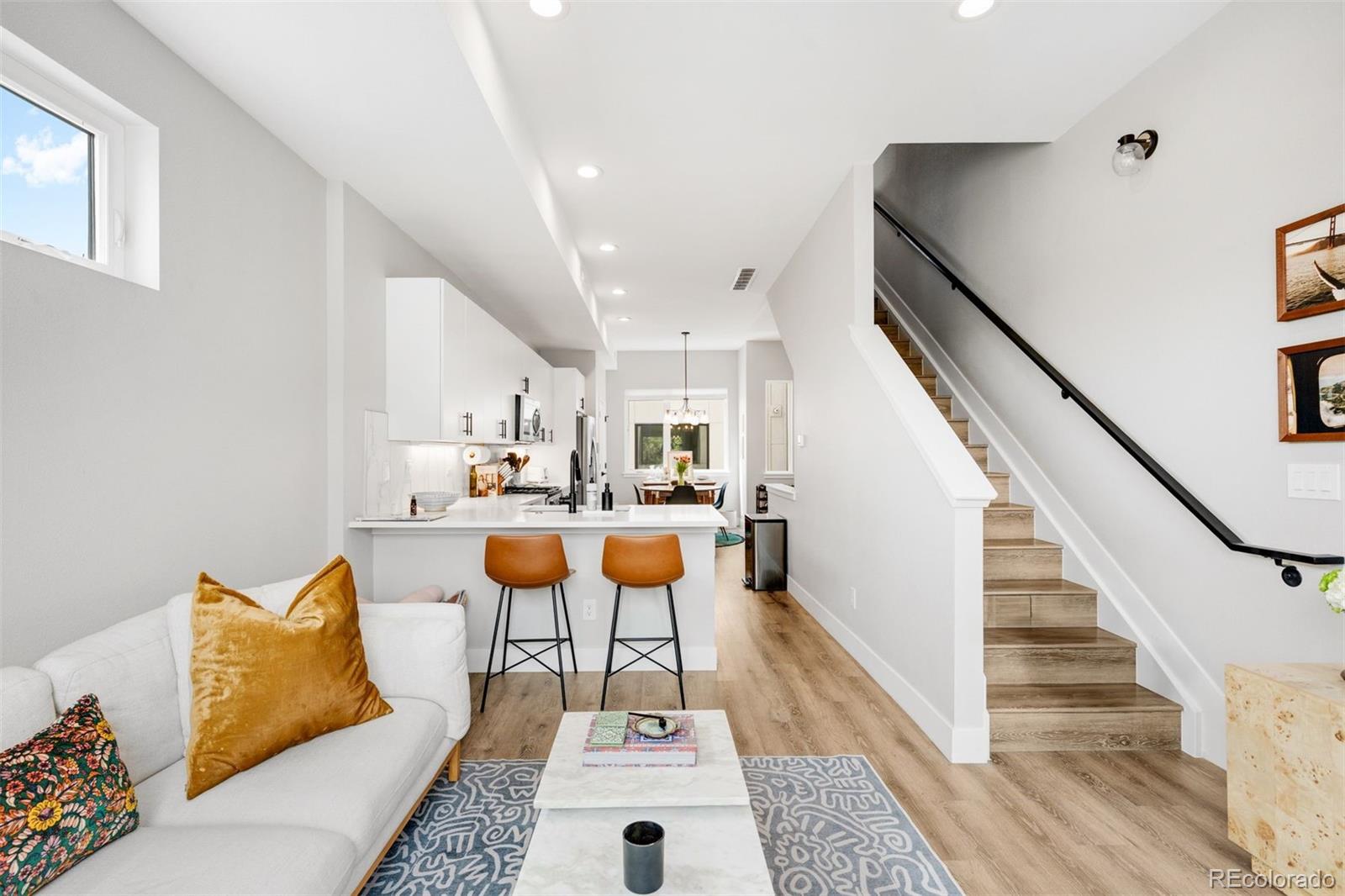 3830 Jason Street Unit: 7