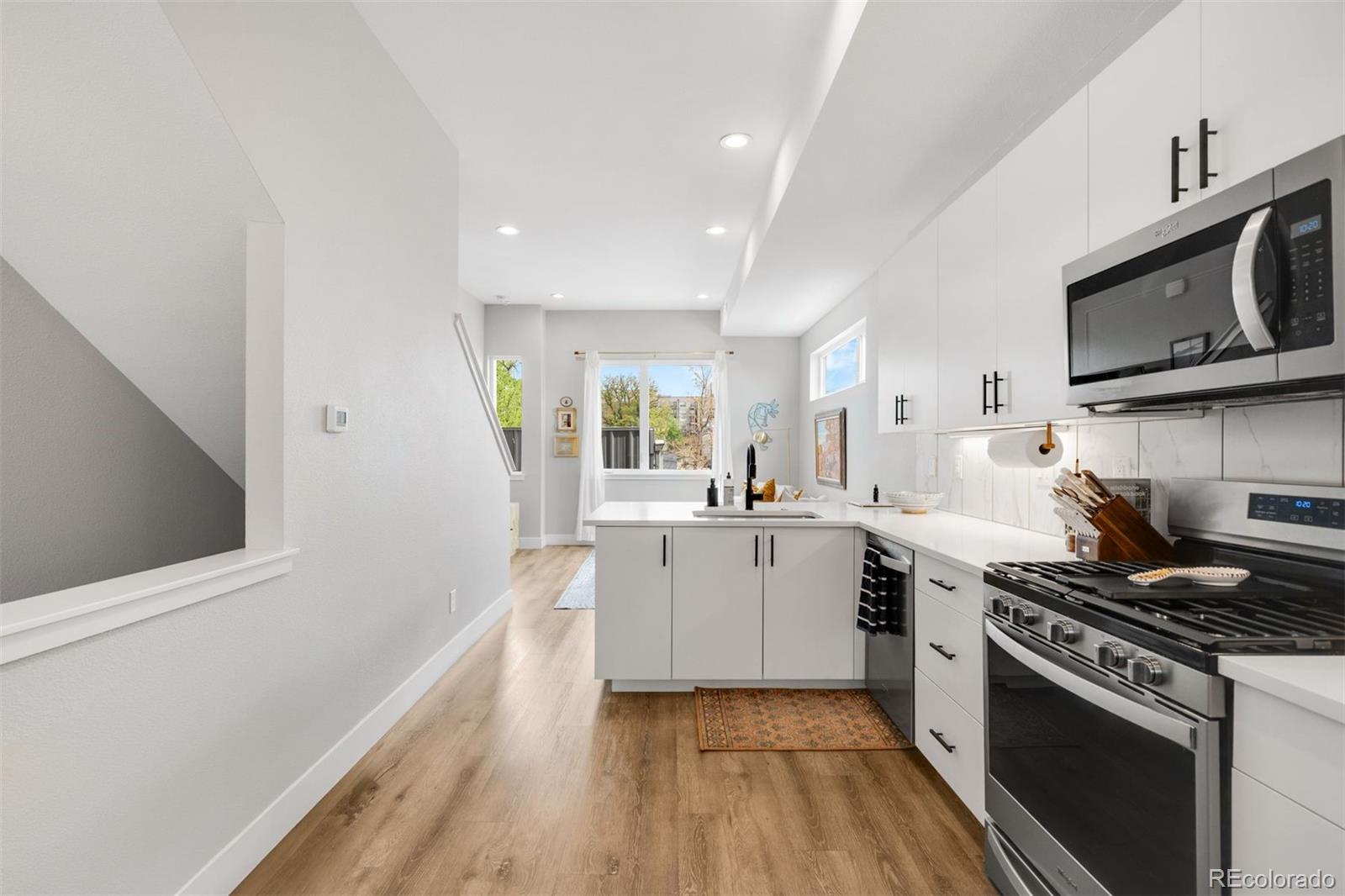 3830 Jason Street Unit: 7