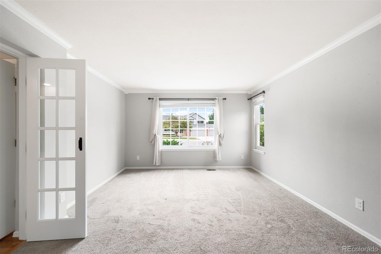 8288 W Chestnut Avenue