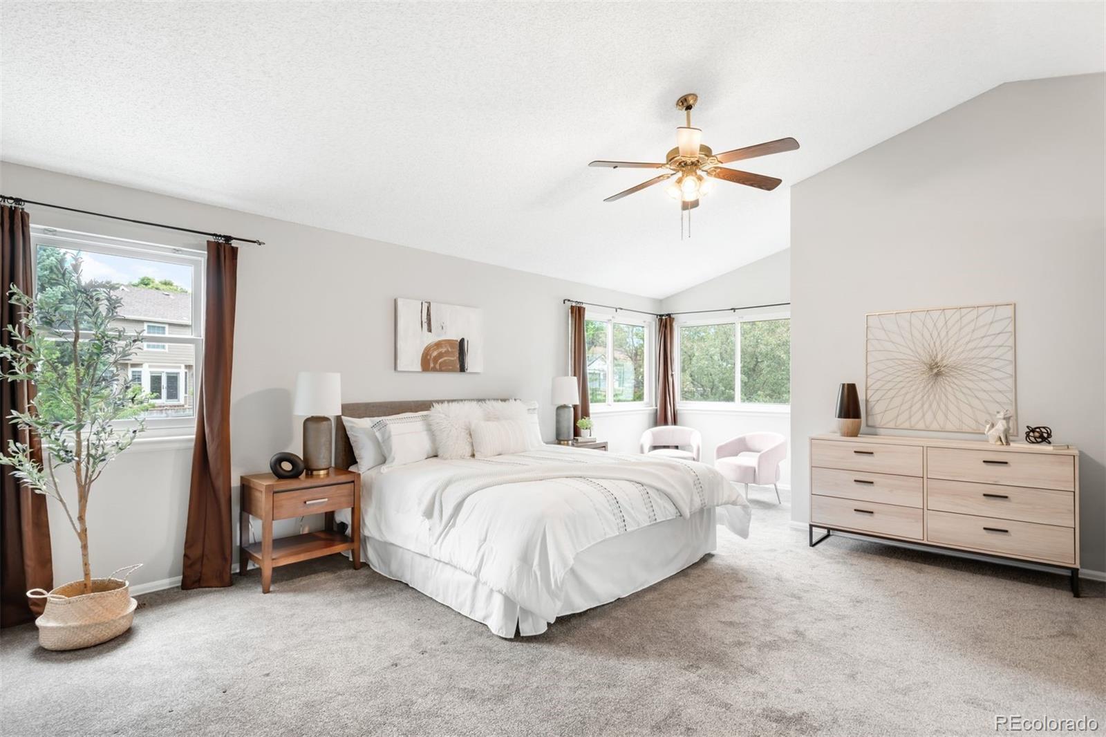 8288 W Chestnut Avenue