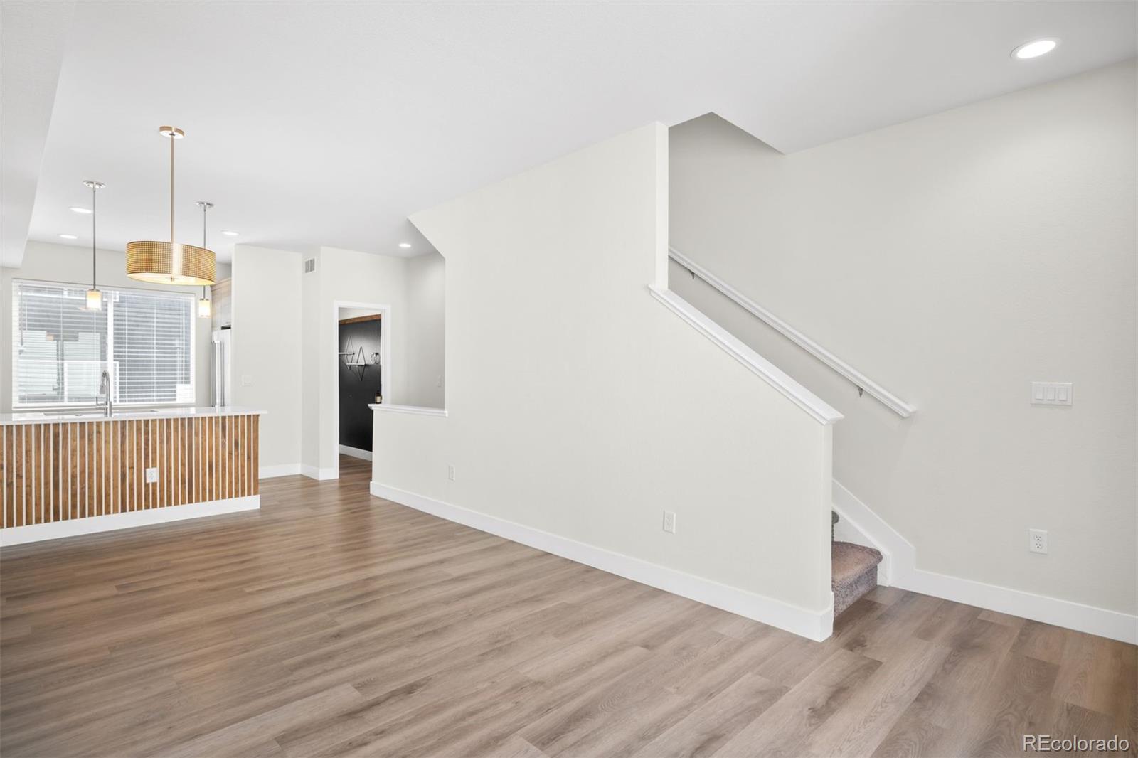 5538 W 11th Place