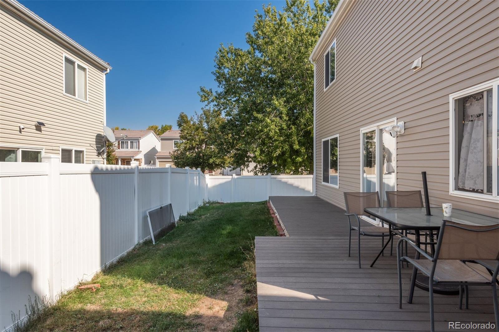 18673 E 43rd Place