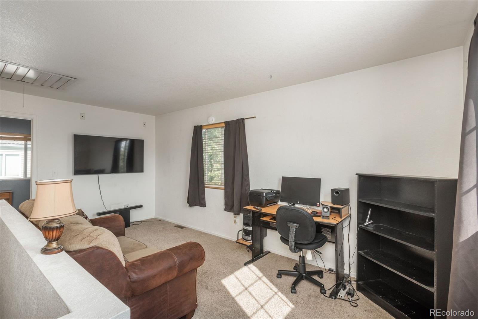 18673 E 43rd Place