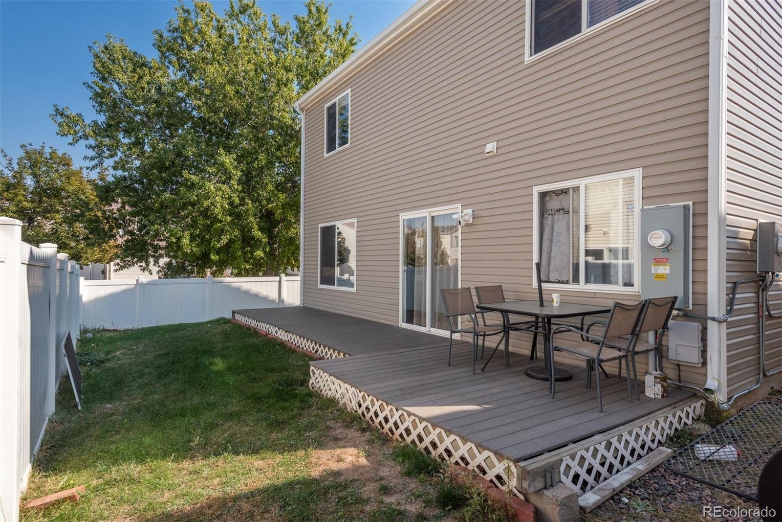 18673 E 43rd Place