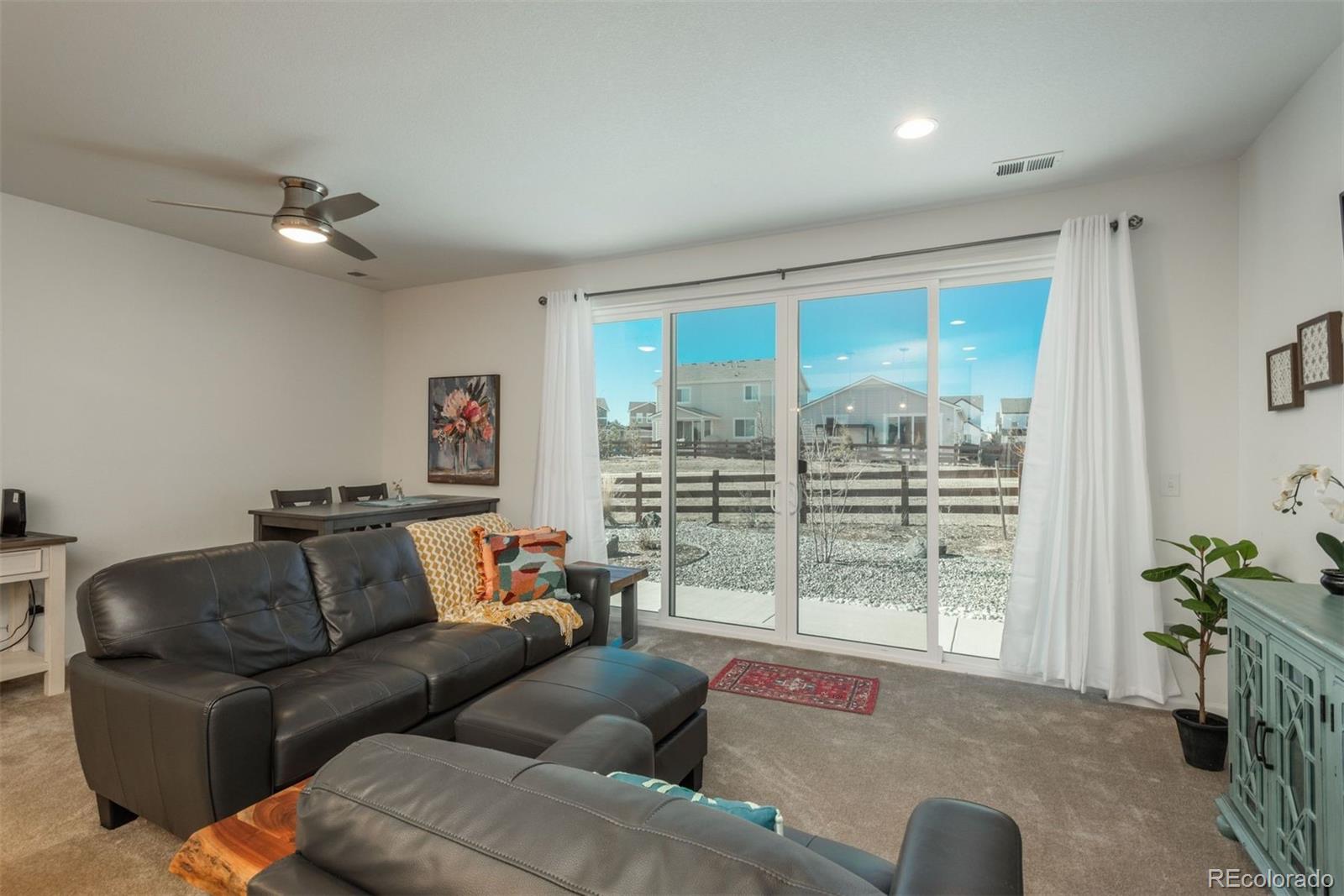 6317 Vista Cliff Loop