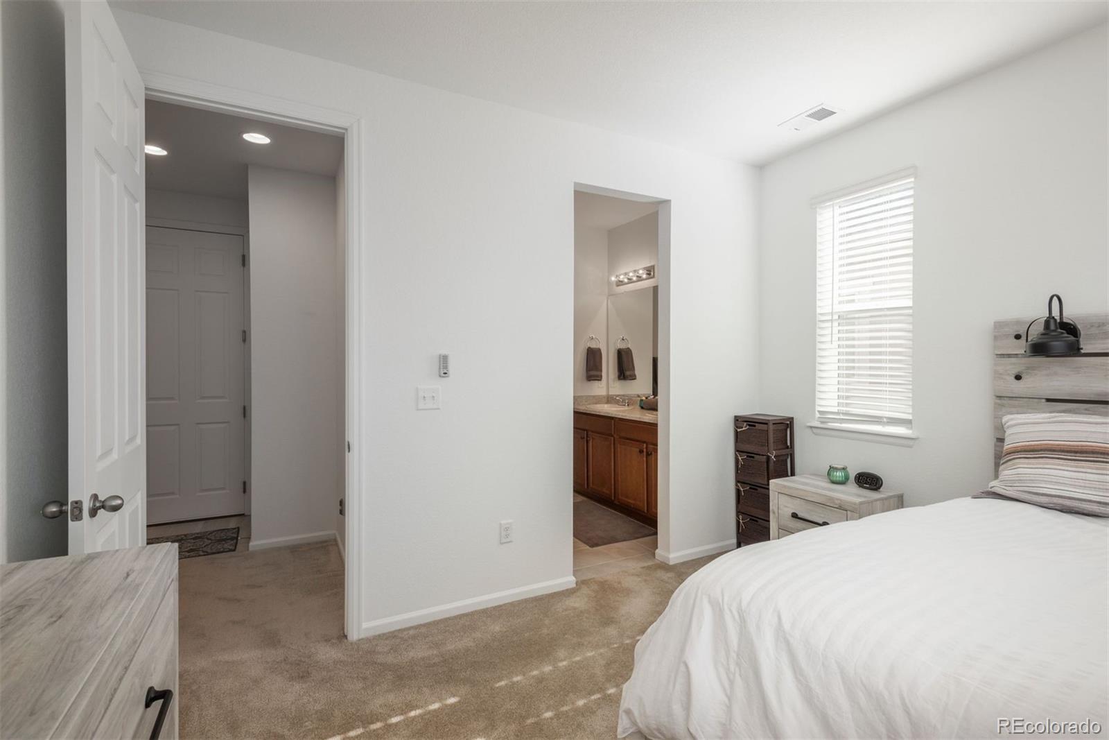 6317 Vista Cliff Loop