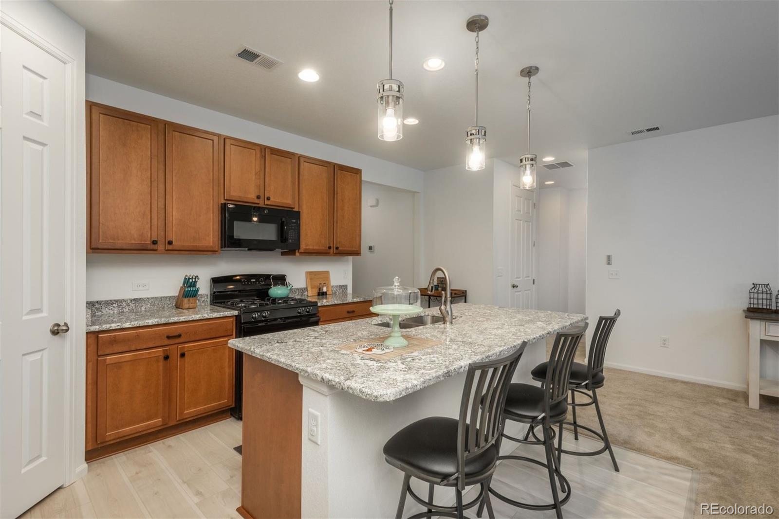 6317 Vista Cliff Loop