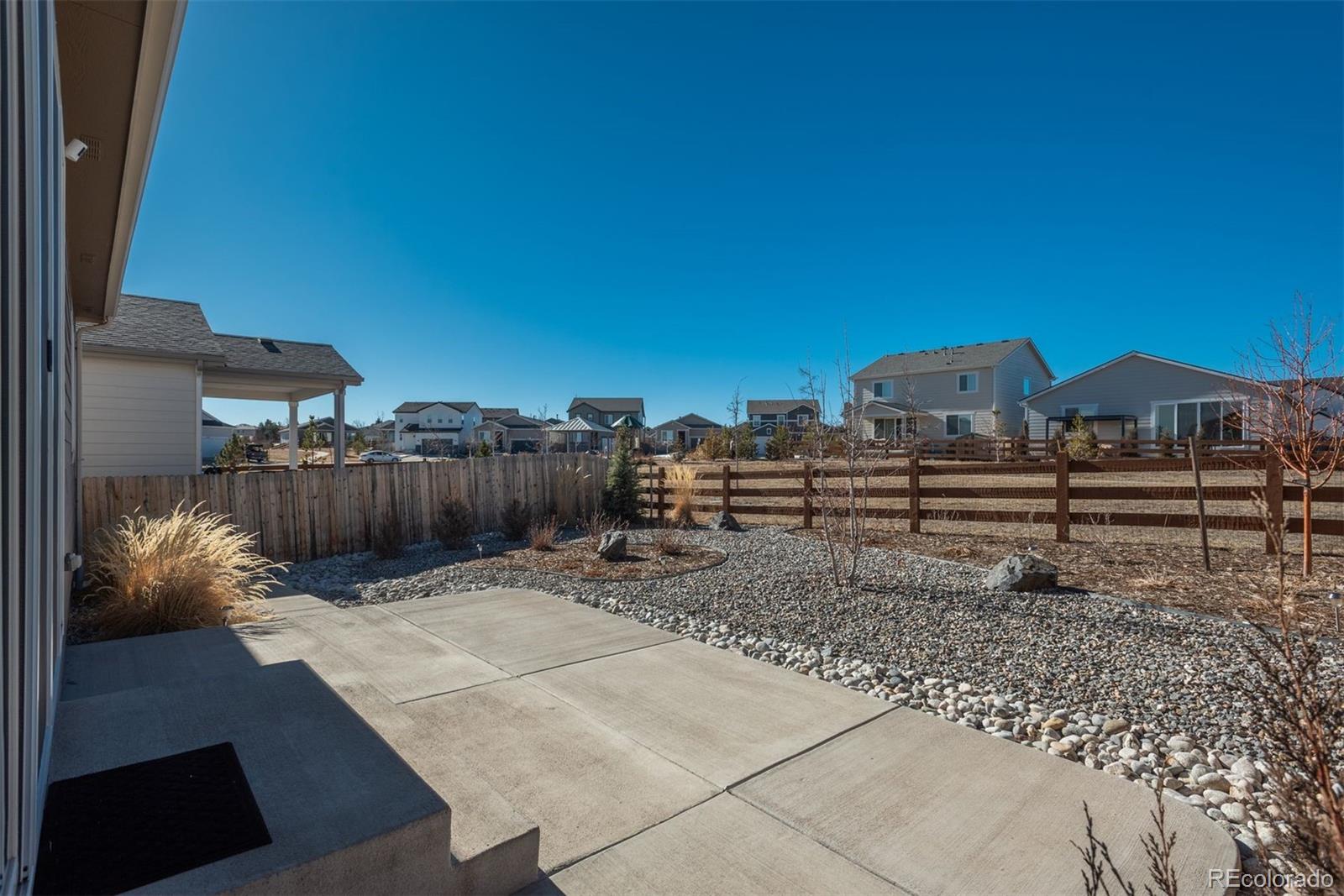 6317 Vista Cliff Loop