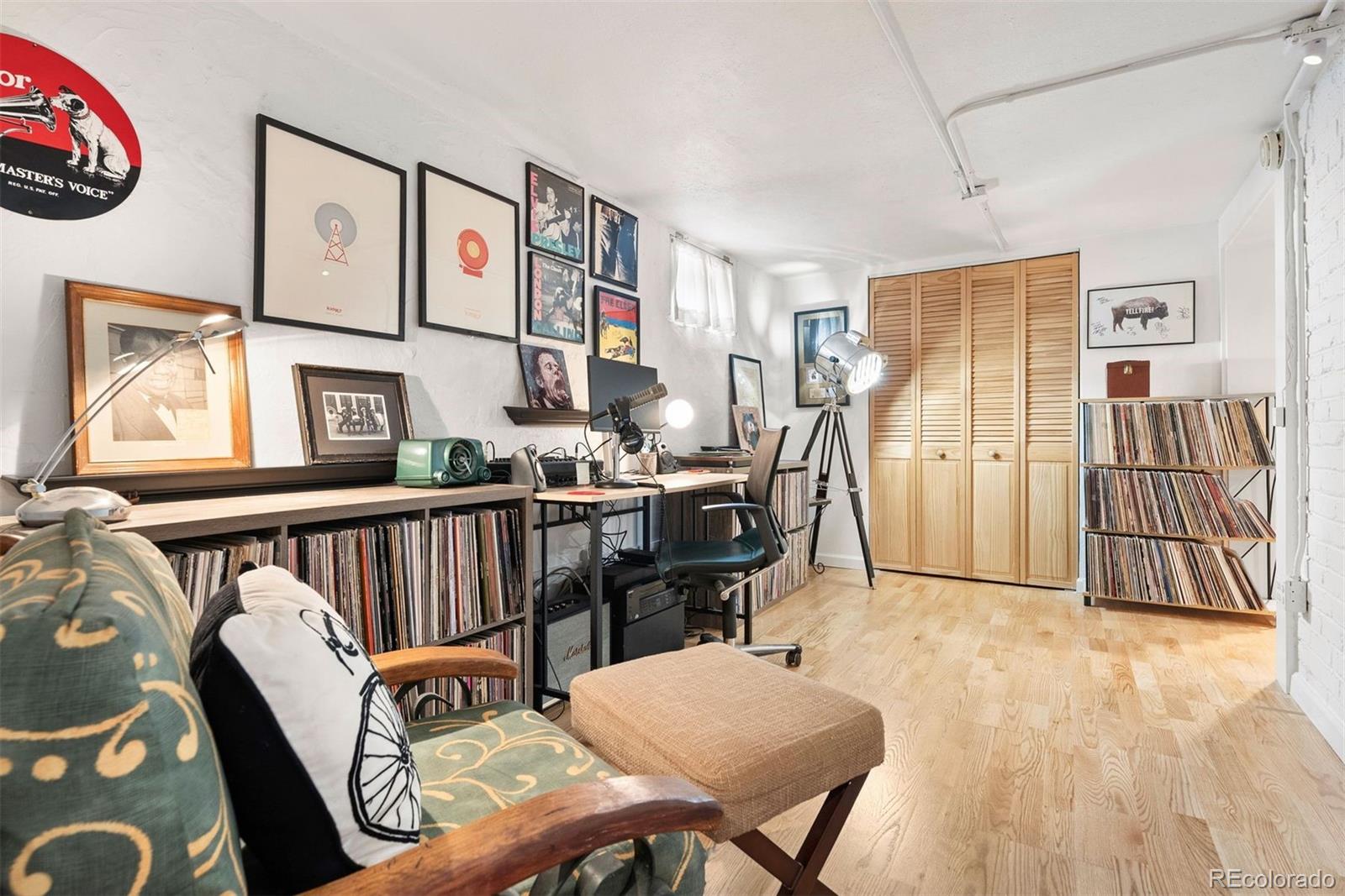 1439 S Emerson Street