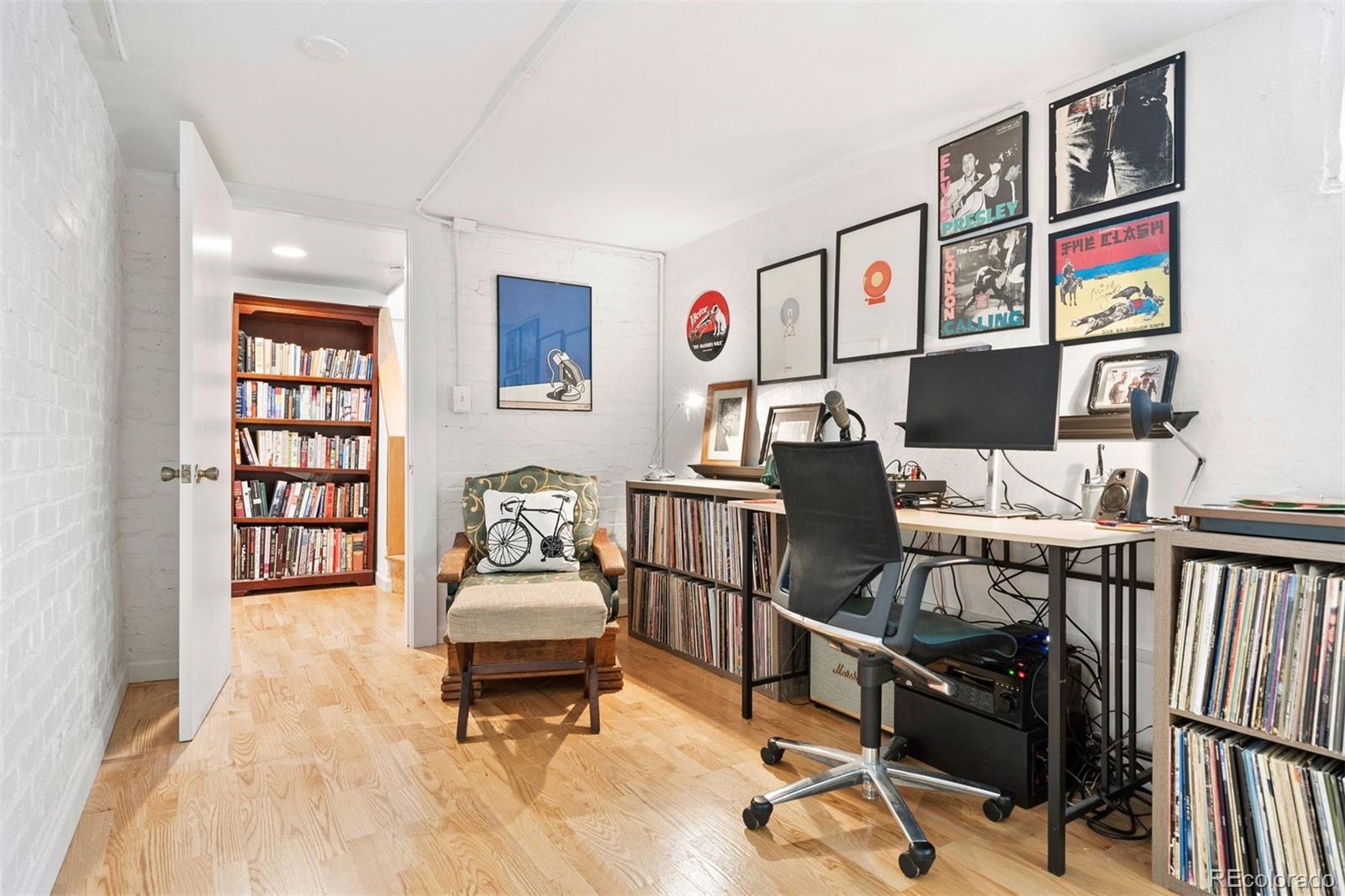 1439 S Emerson Street