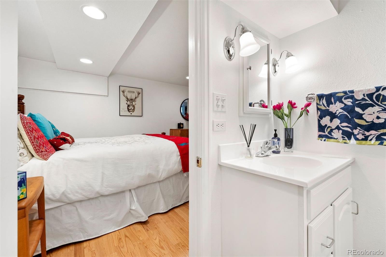 1439 S Emerson Street