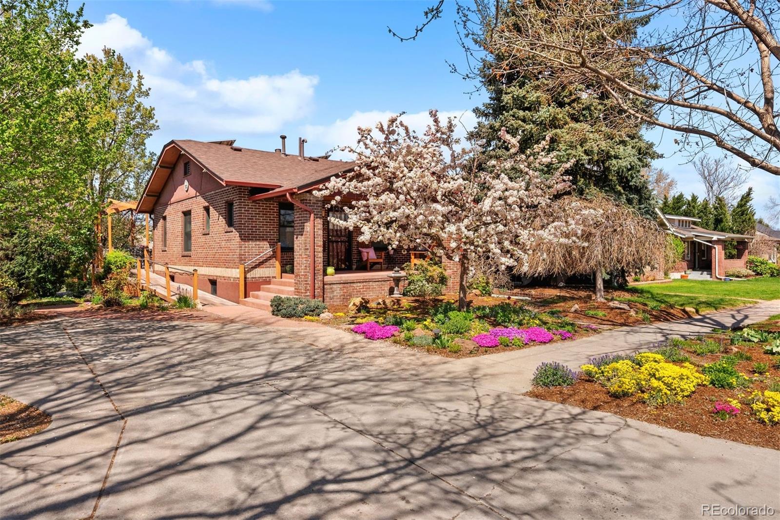 1439 S Emerson Street