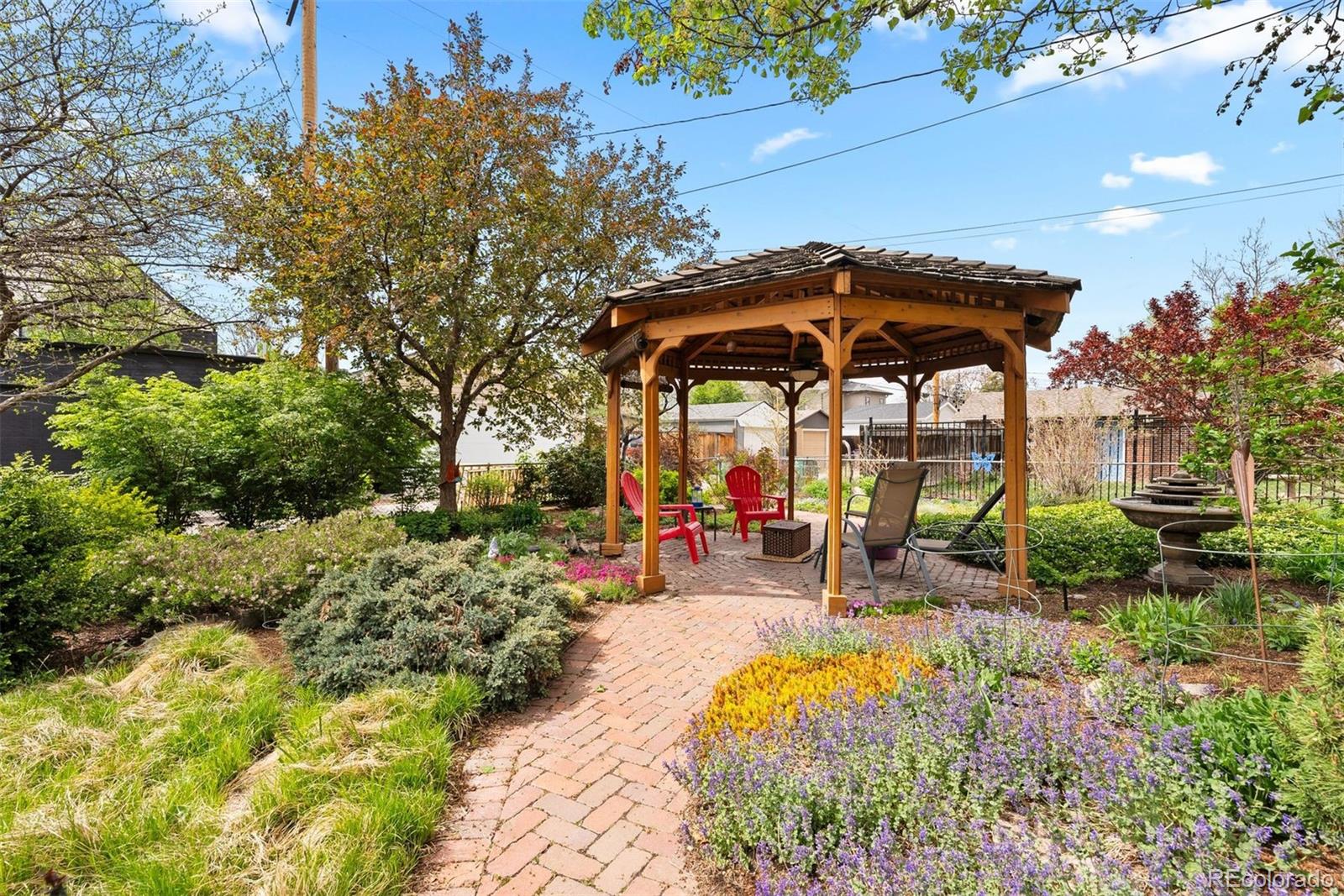 1439 S Emerson Street