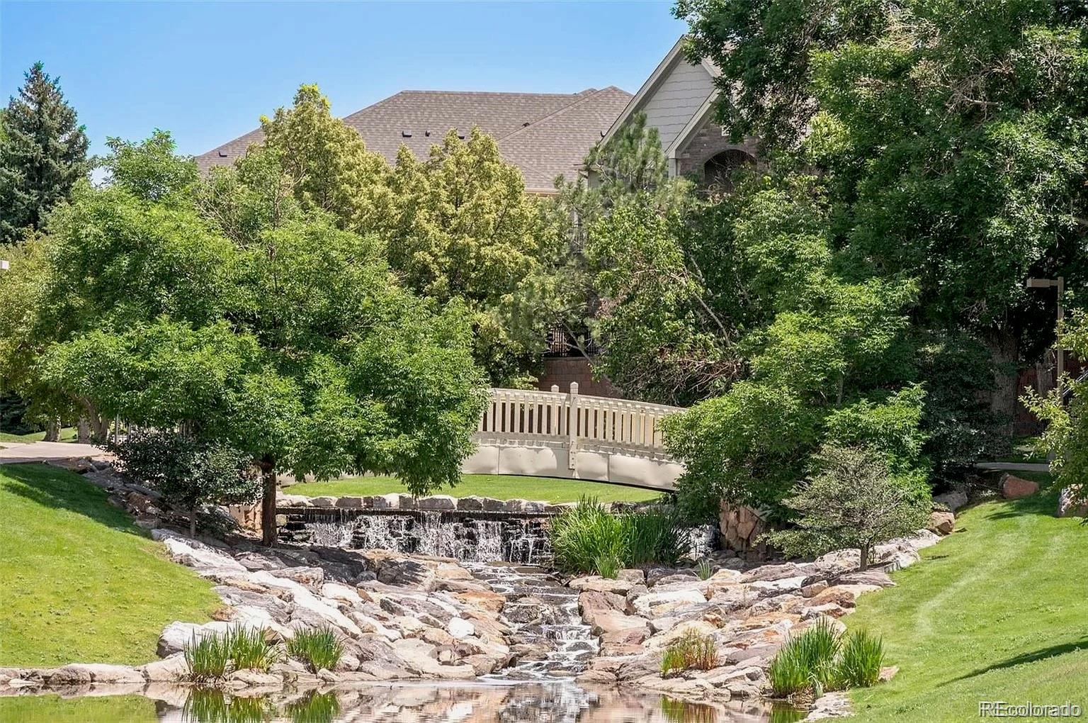 8965 E Phillips Drive