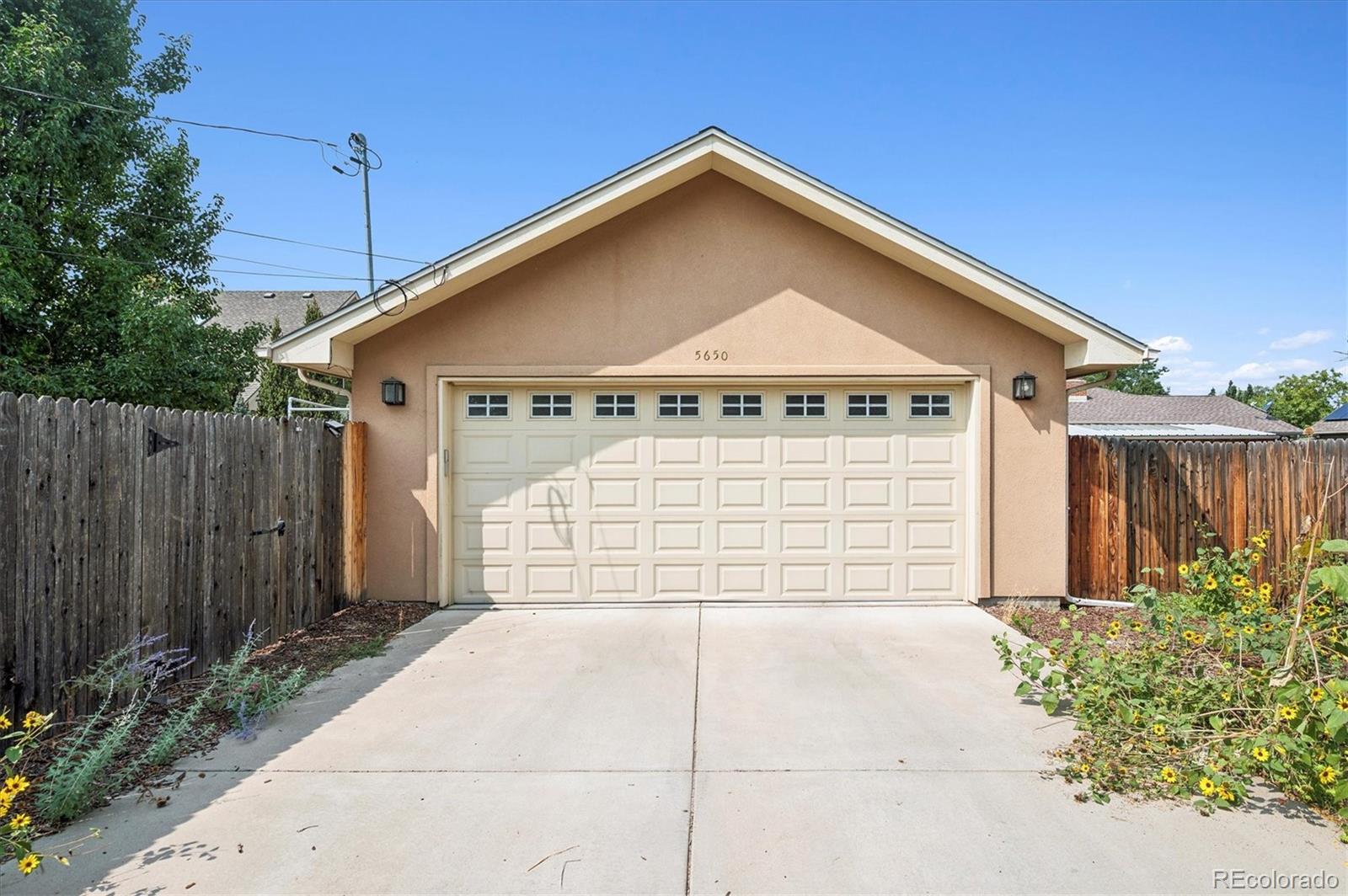 5650 S Greenwood Street