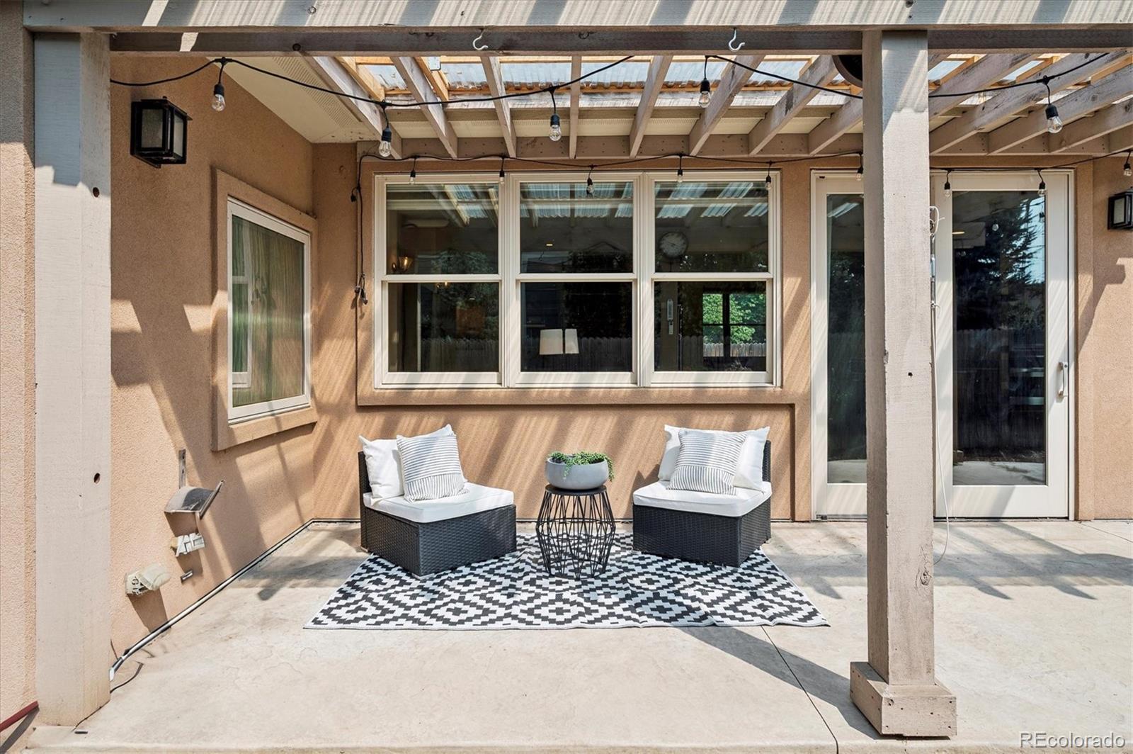 5650 S Greenwood Street