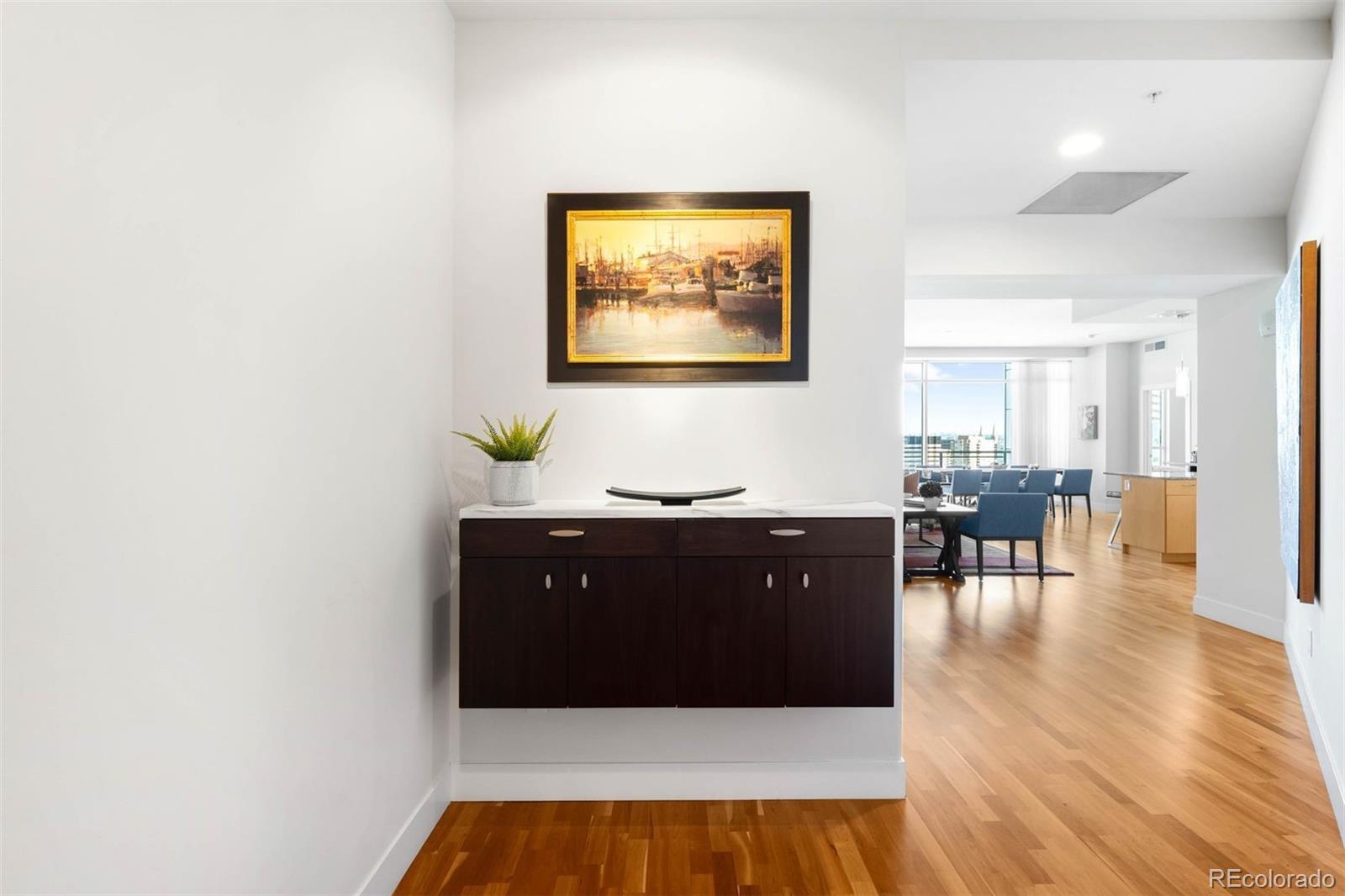 2001 Lincoln Street Unit: 1723