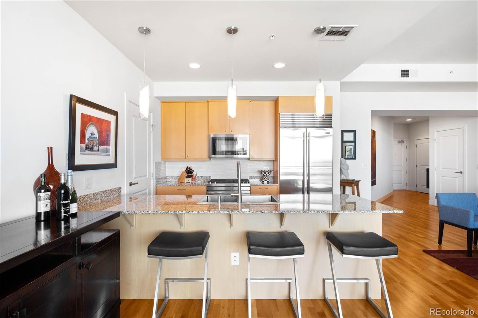 2001 Lincoln Street Unit: 1723