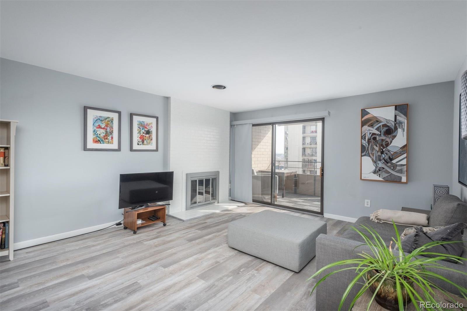 800 N Pearl Street Unit: 707