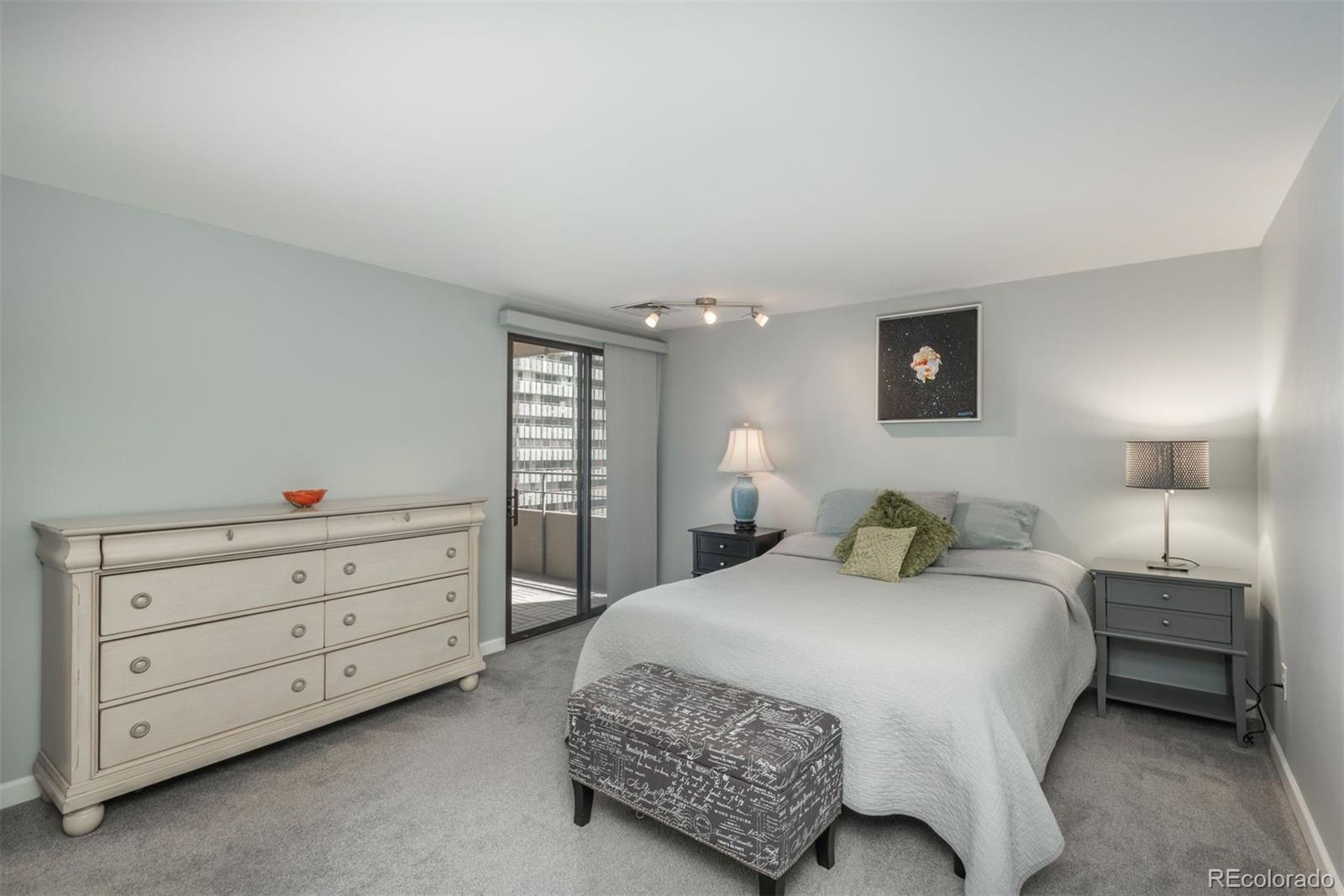 800 N Pearl Street Unit: 707