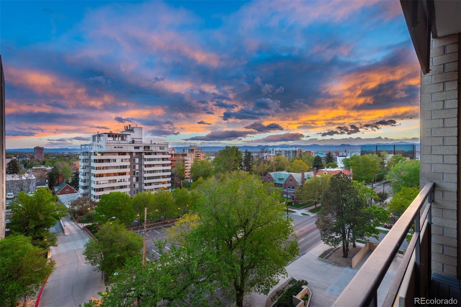 800 N Pearl Street Unit: 707