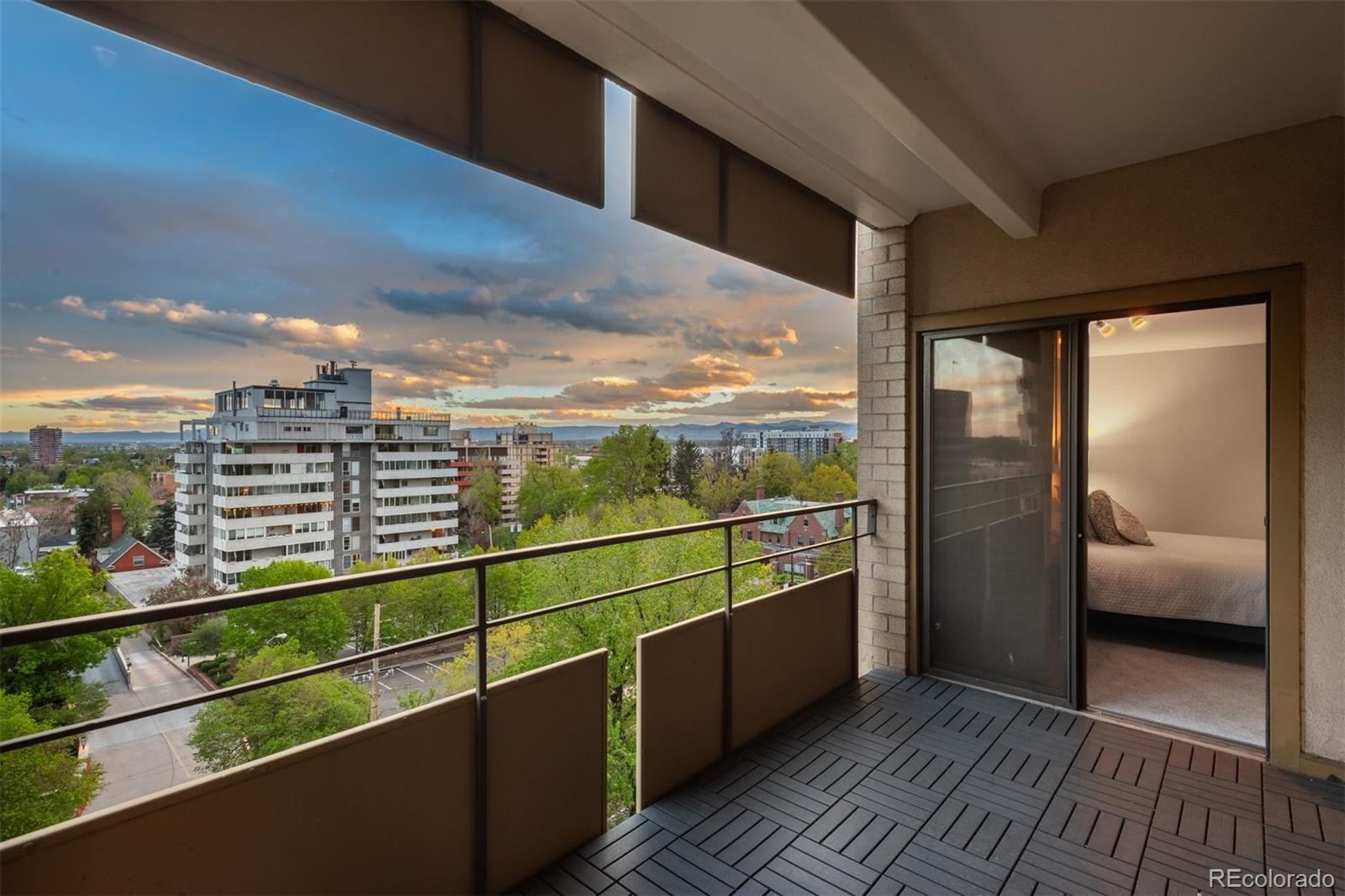 800 N Pearl Street Unit: 707