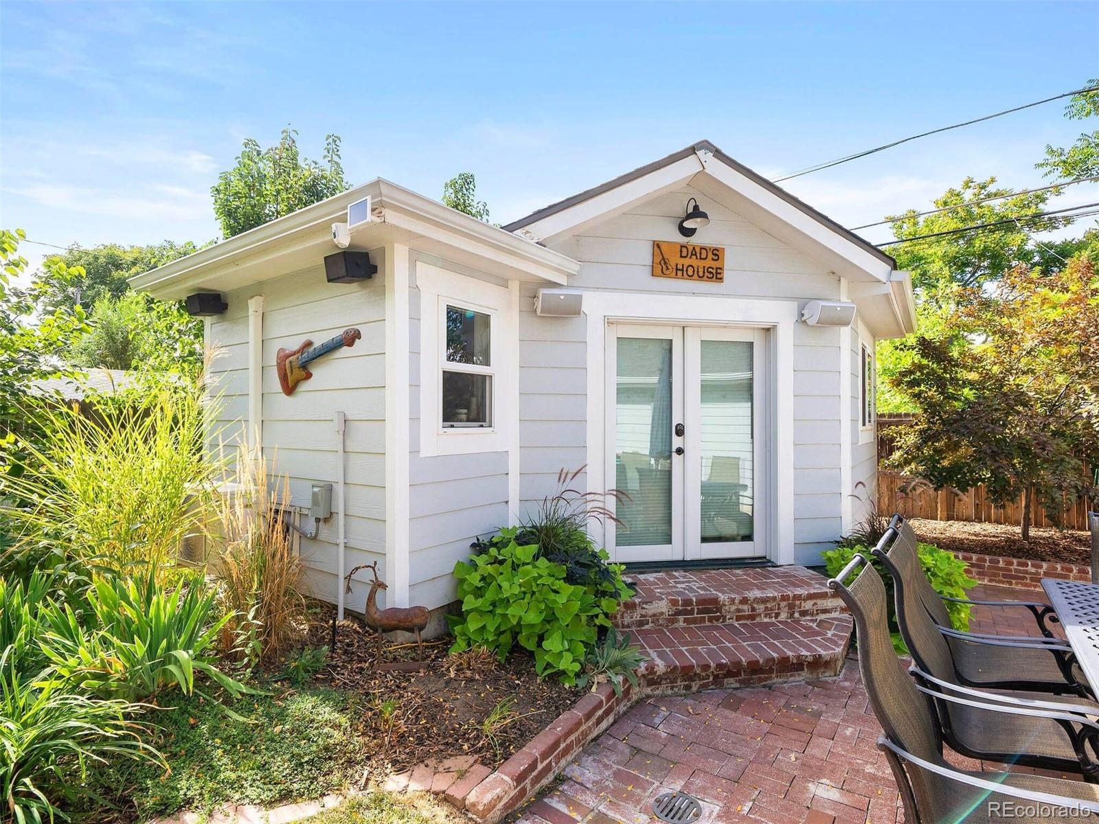 1859 S Sherman Street