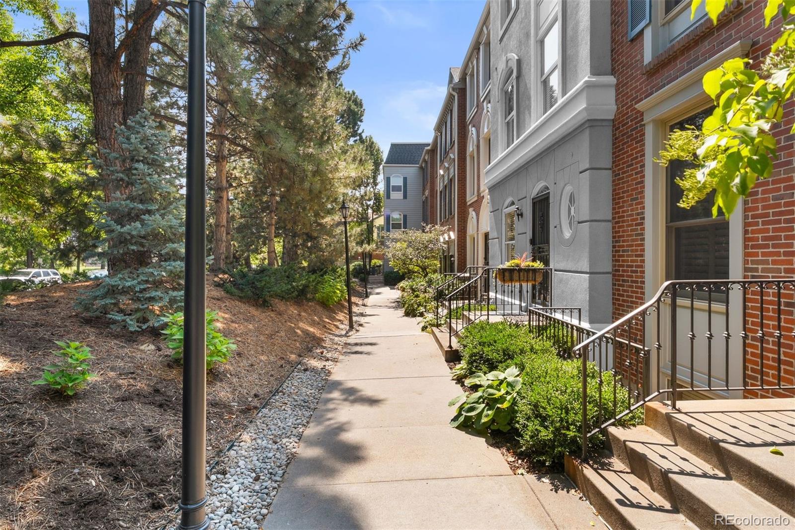 471 Josephine Street