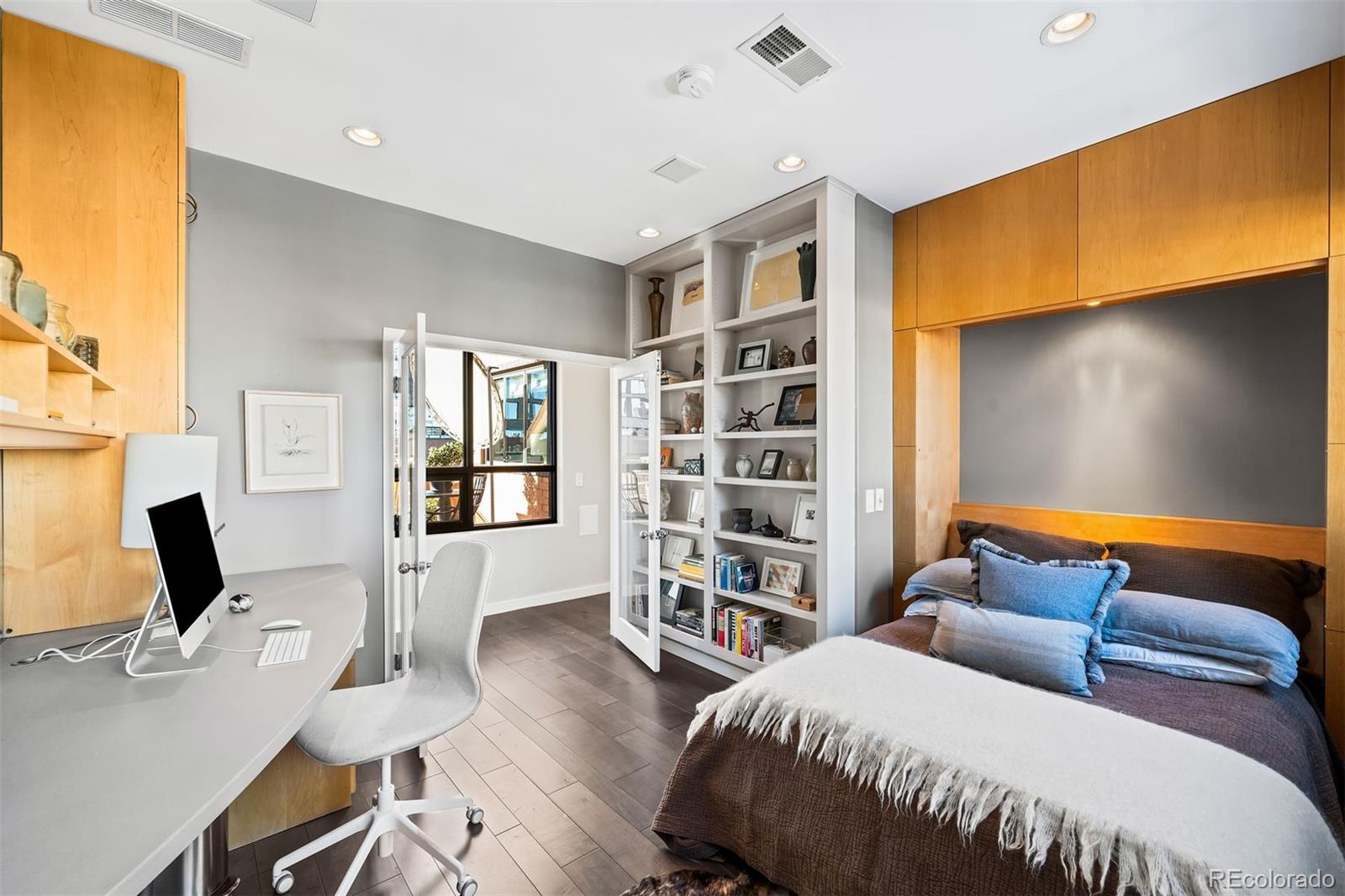 930 Acoma Street Unit: 420
