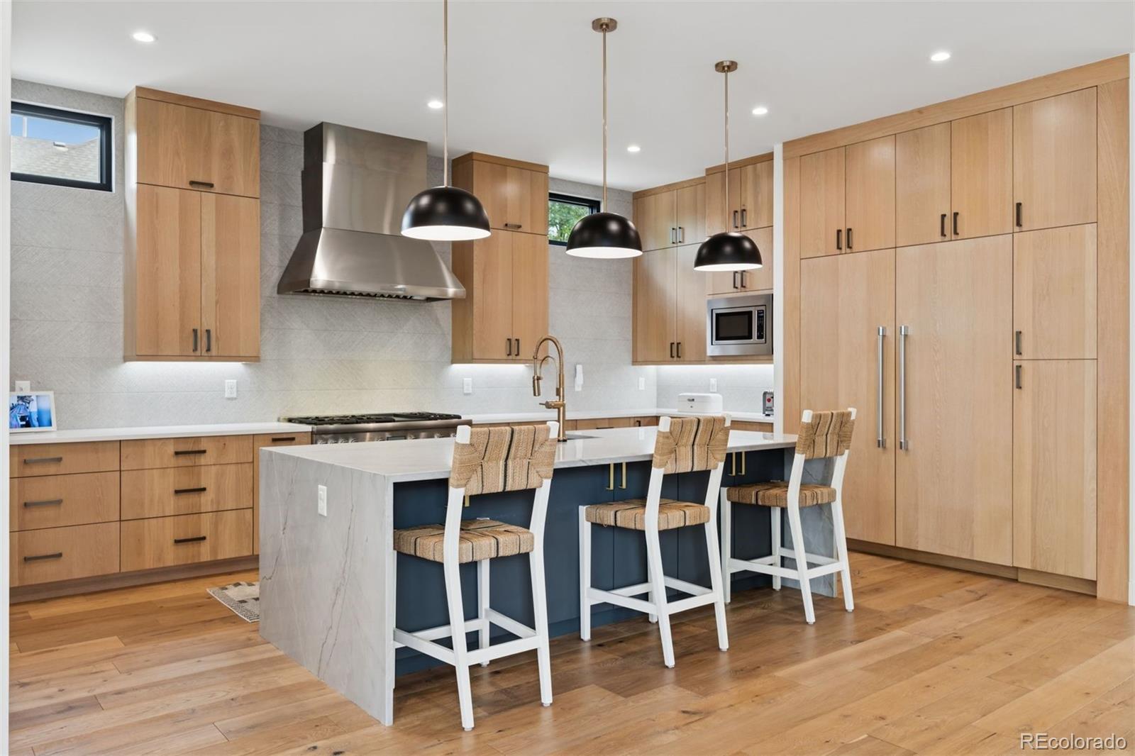 2435 S Madison Street