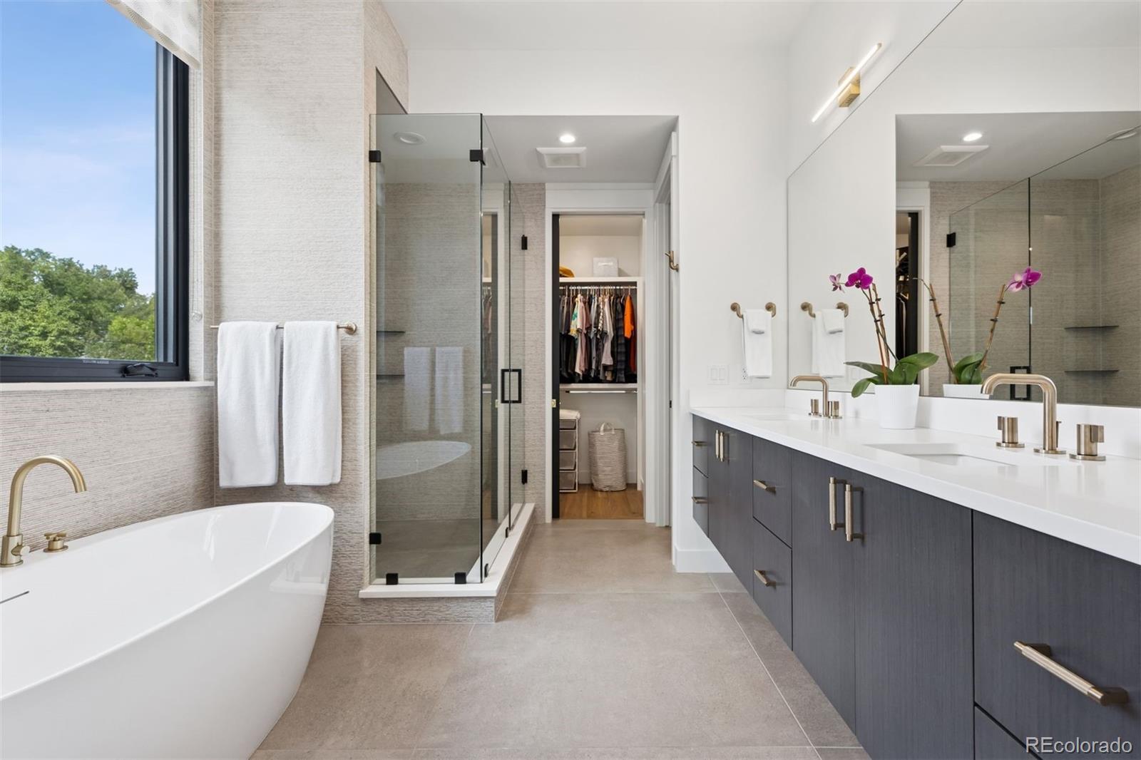 2435 S Madison Street