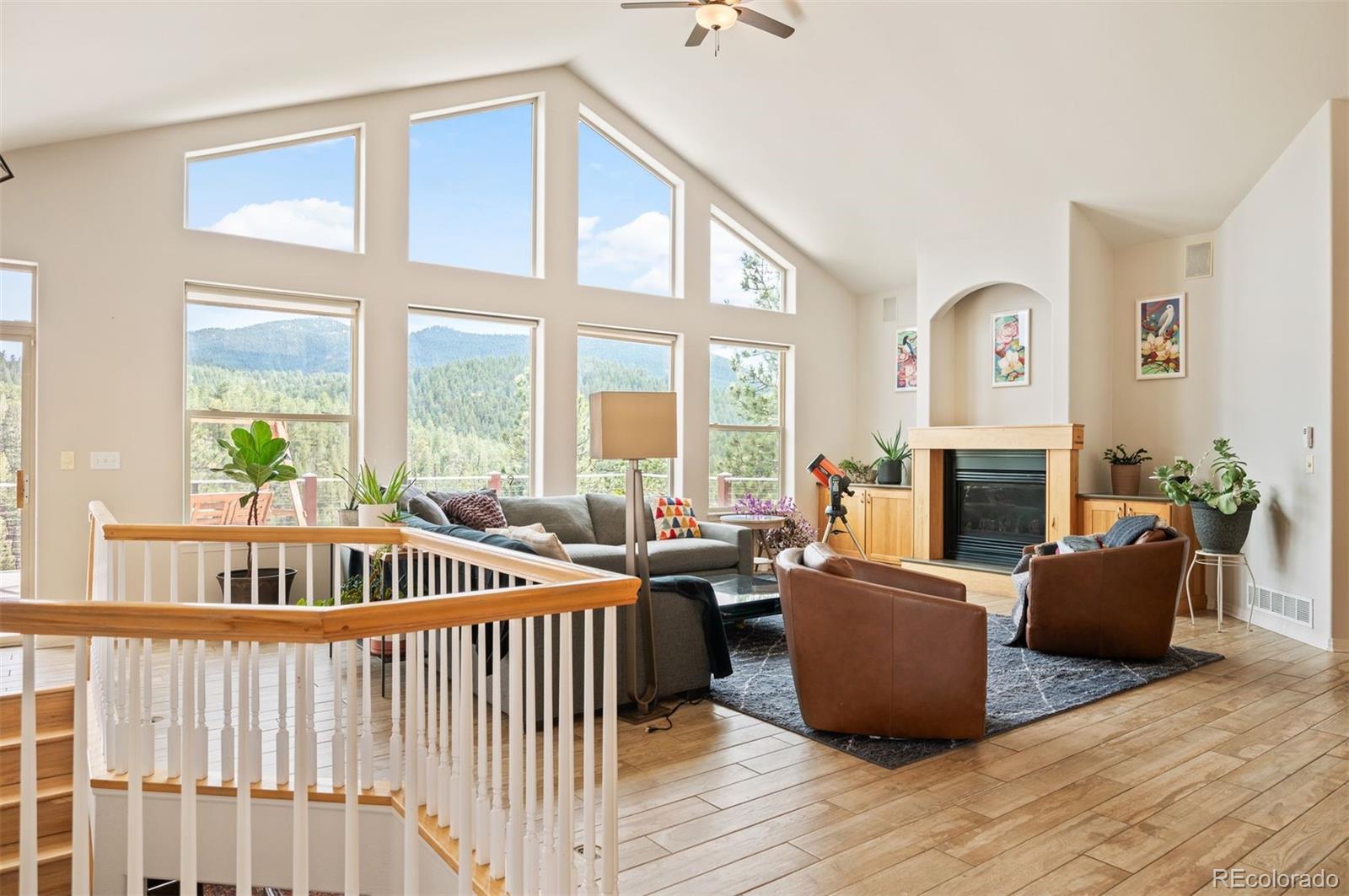 3236 Meadow View Road