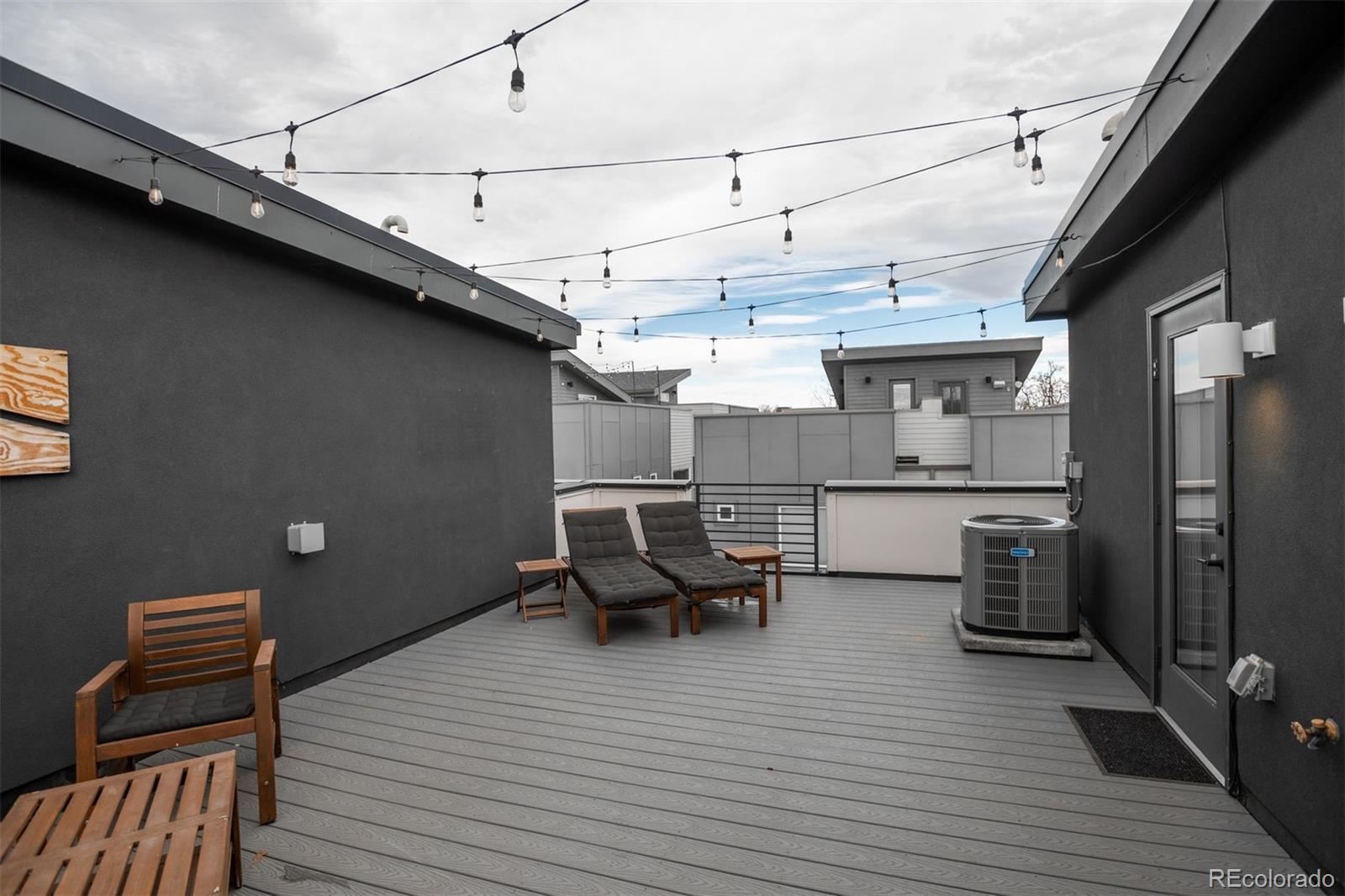 2939 W 23rd Avenue Unit: 2