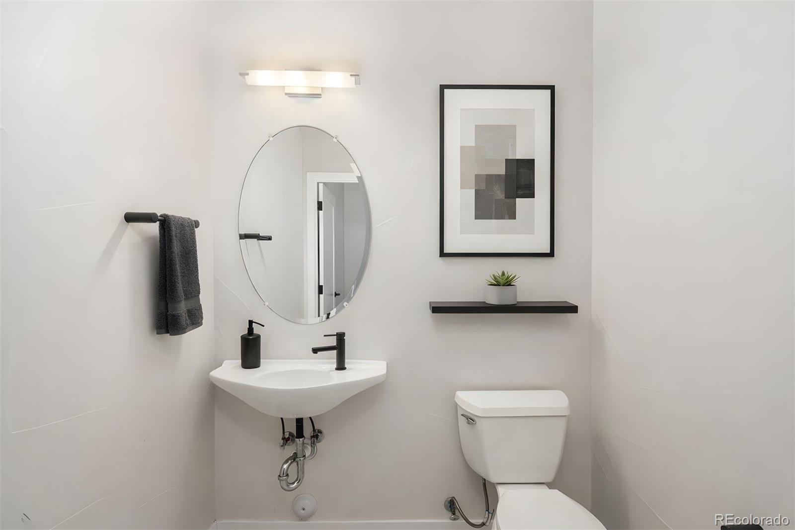 2939 W 23rd Avenue Unit: 2