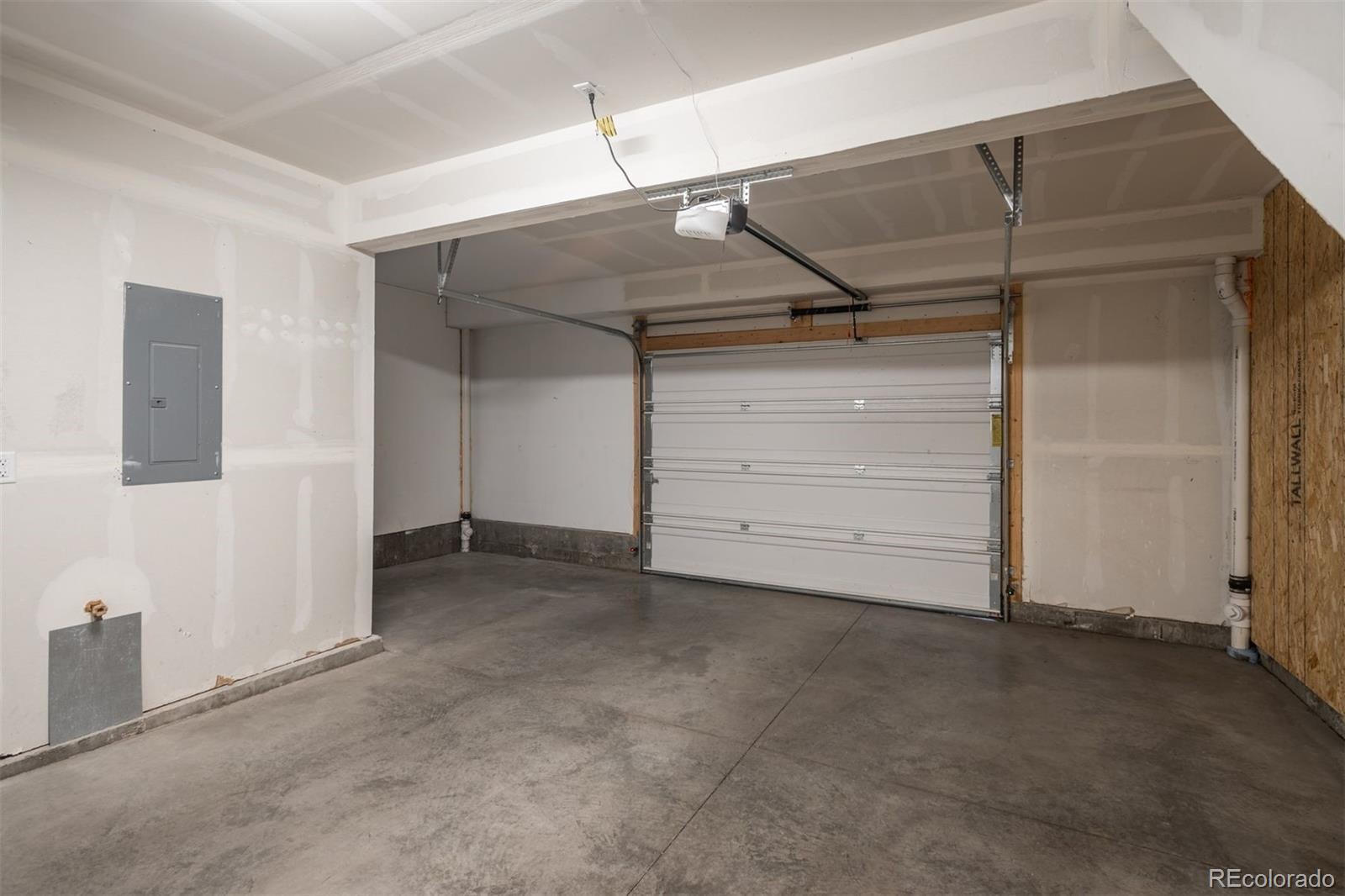 2939 W 23rd Avenue Unit: 2