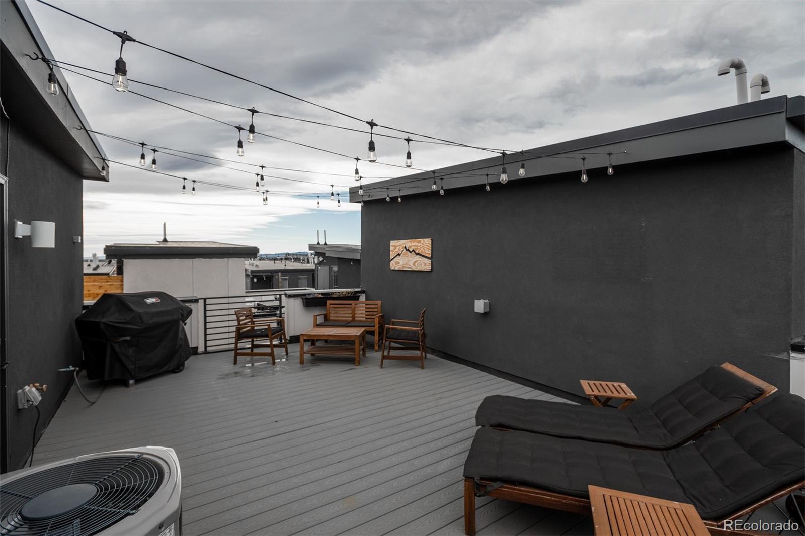 2939 W 23rd Avenue Unit: 2