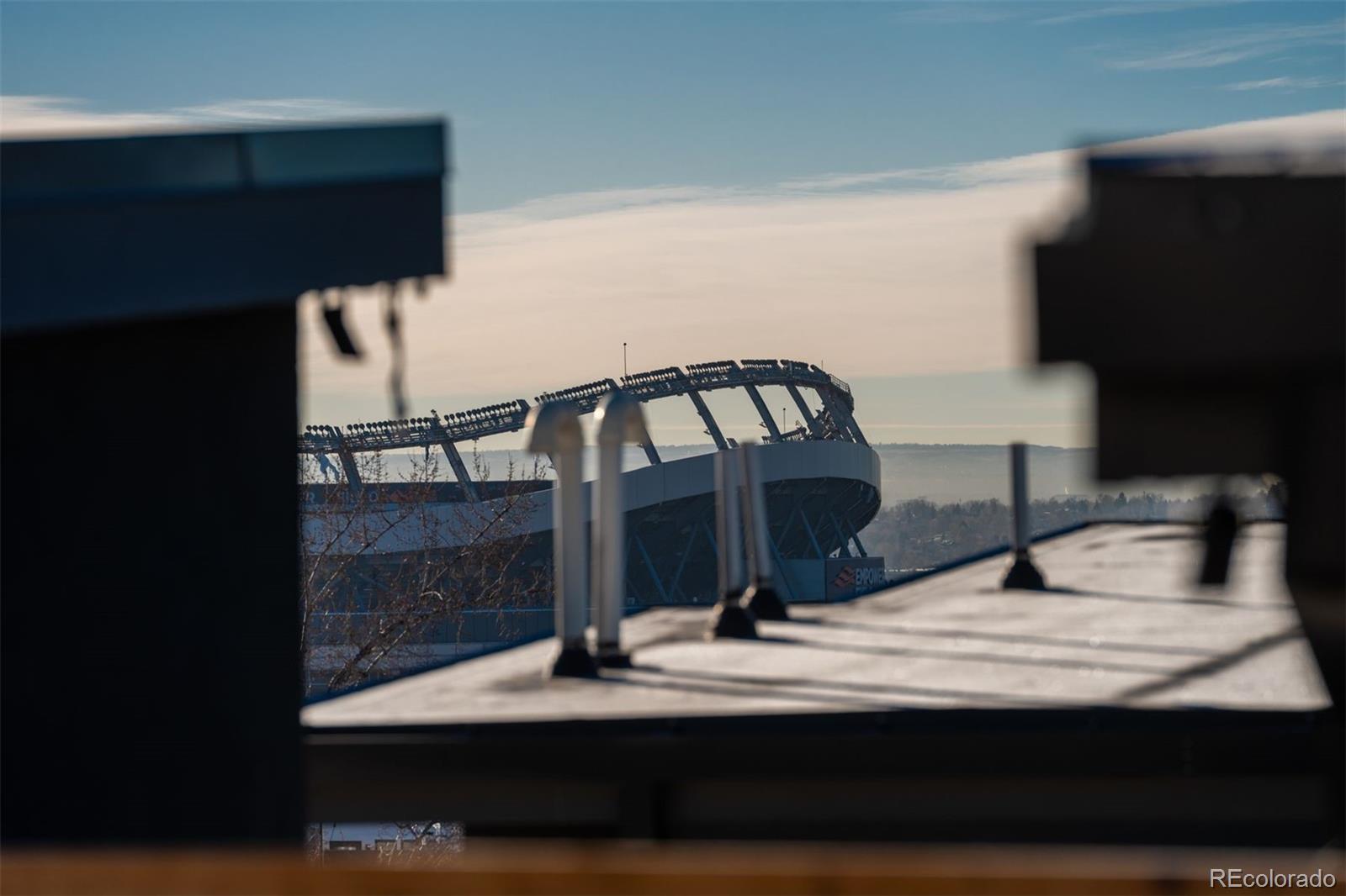 2939 W 23rd Avenue Unit: 2