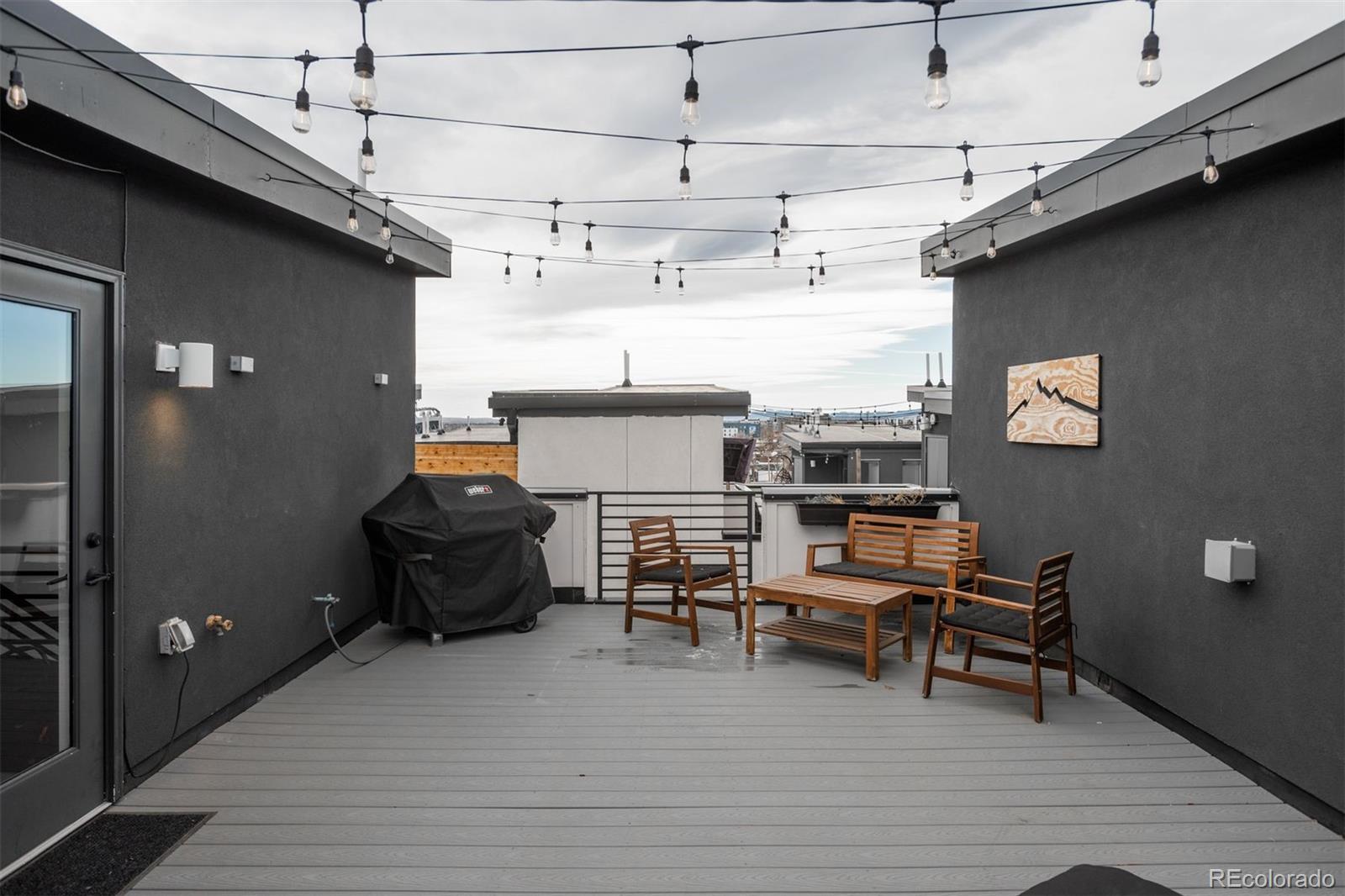 2939 W 23rd Avenue Unit: 2