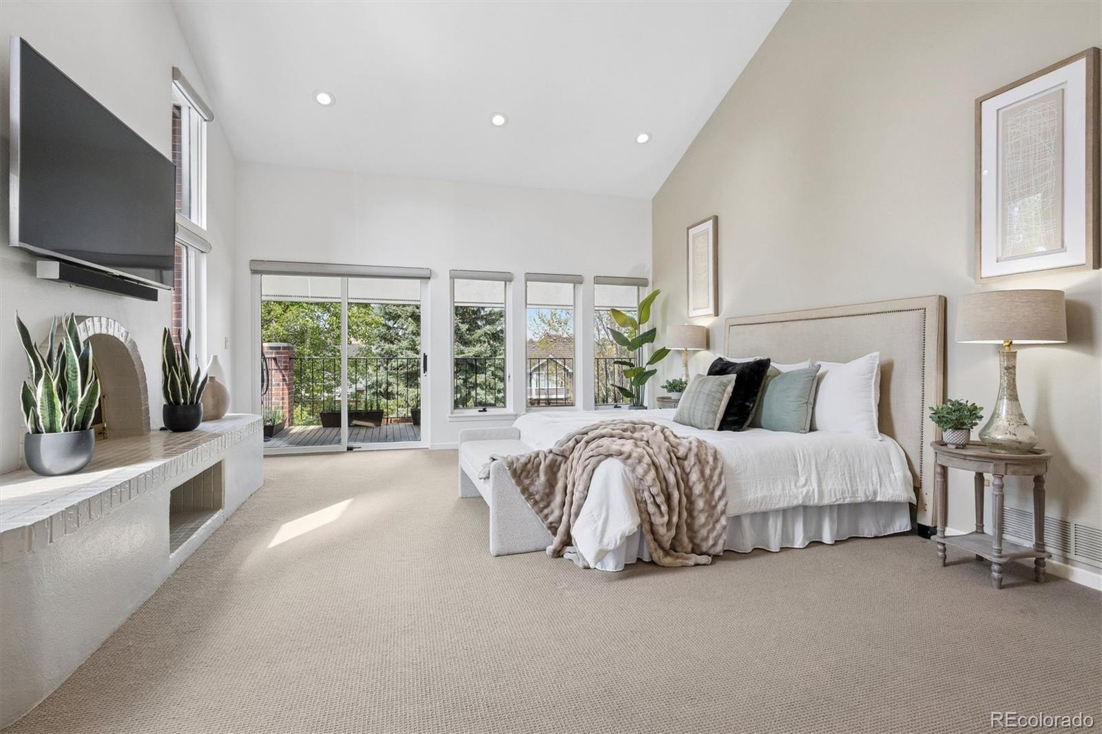 16 Beacon Hill Lane