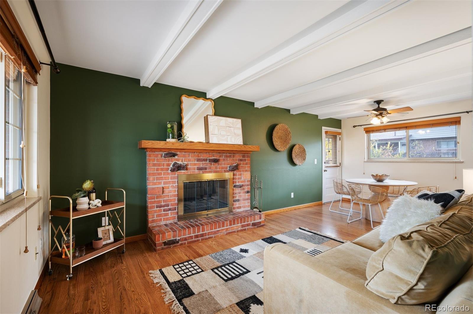 1633 S Holland Street