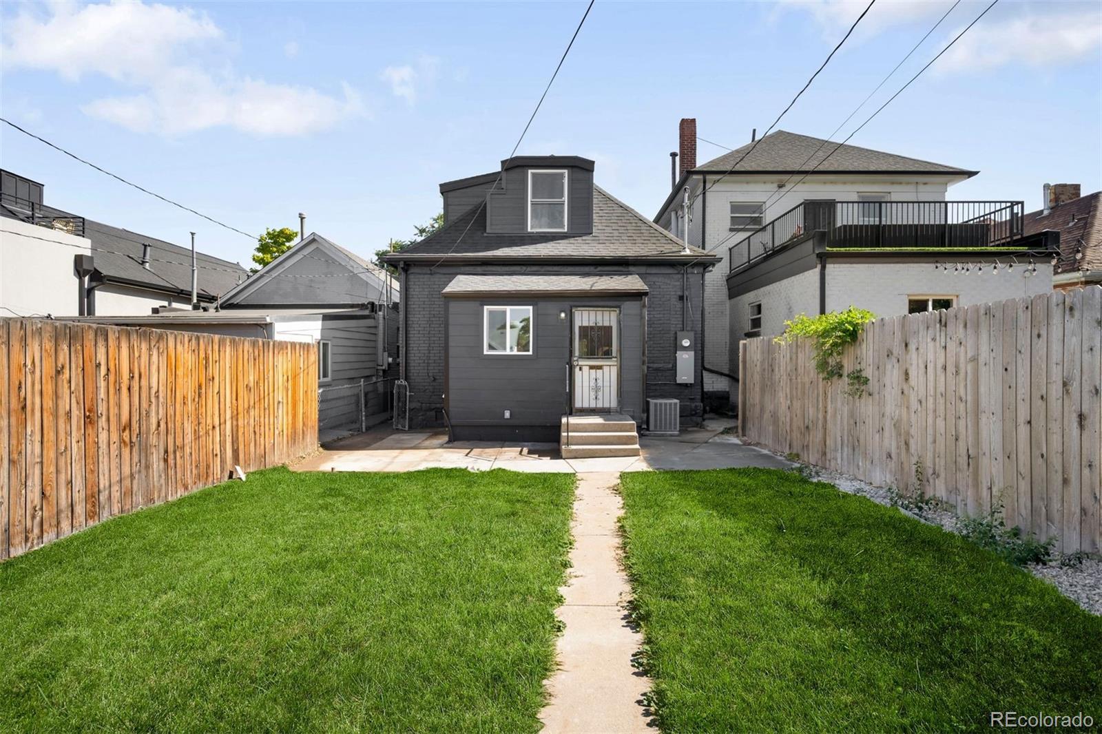 3435 N Marion Street