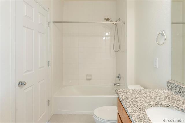 5755 S Buchanan Court Unit: E