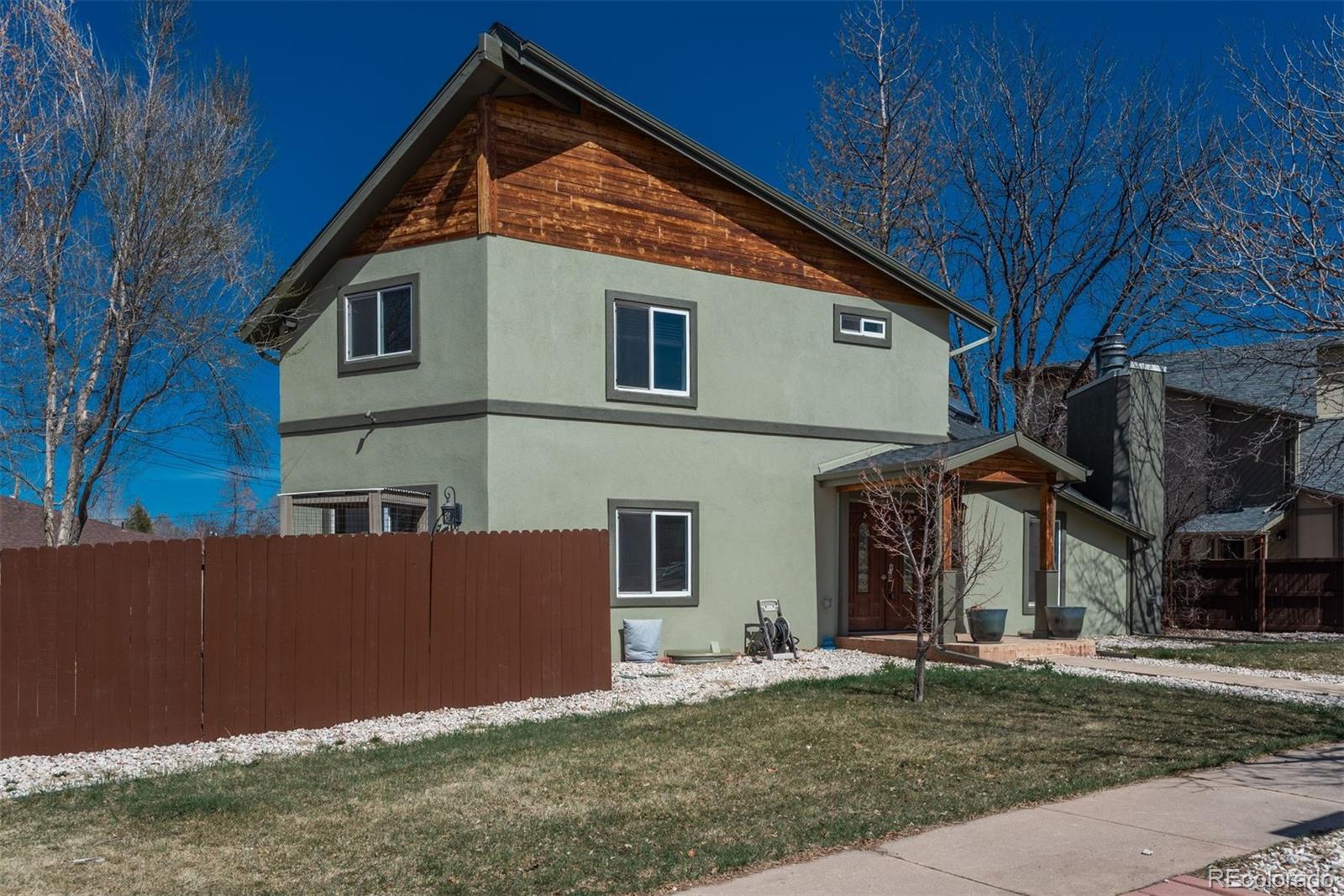 4905 Hale Parkway