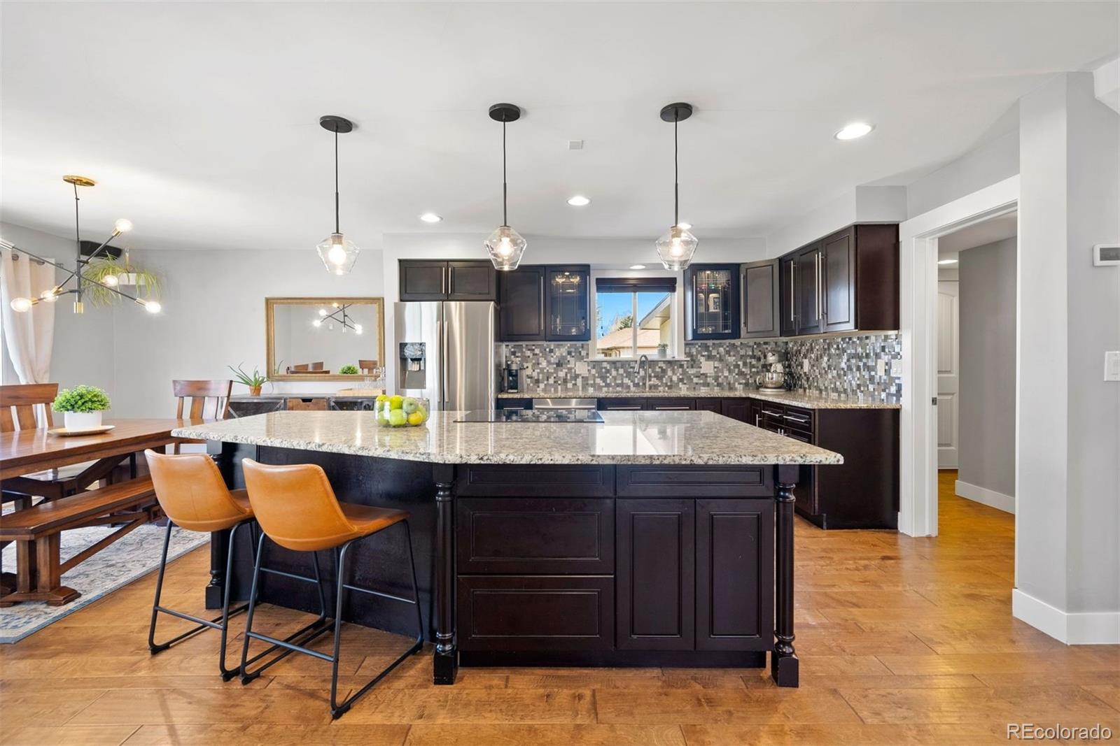 4905 Hale Parkway
