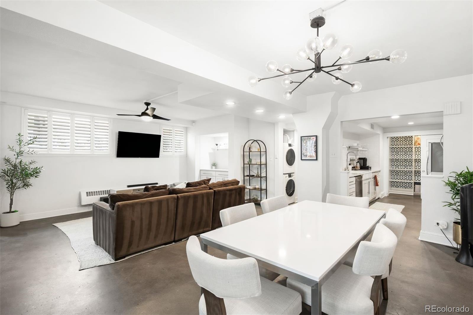 99 S Downing Street Unit: B2