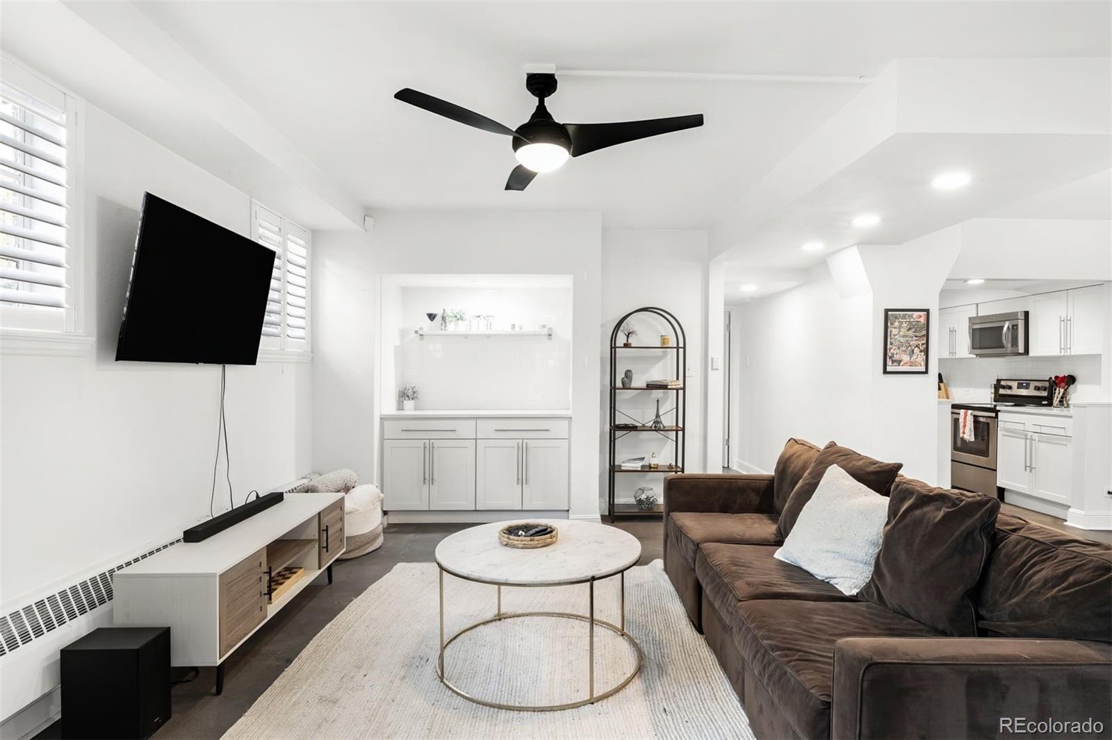 99 S Downing Street Unit: B2